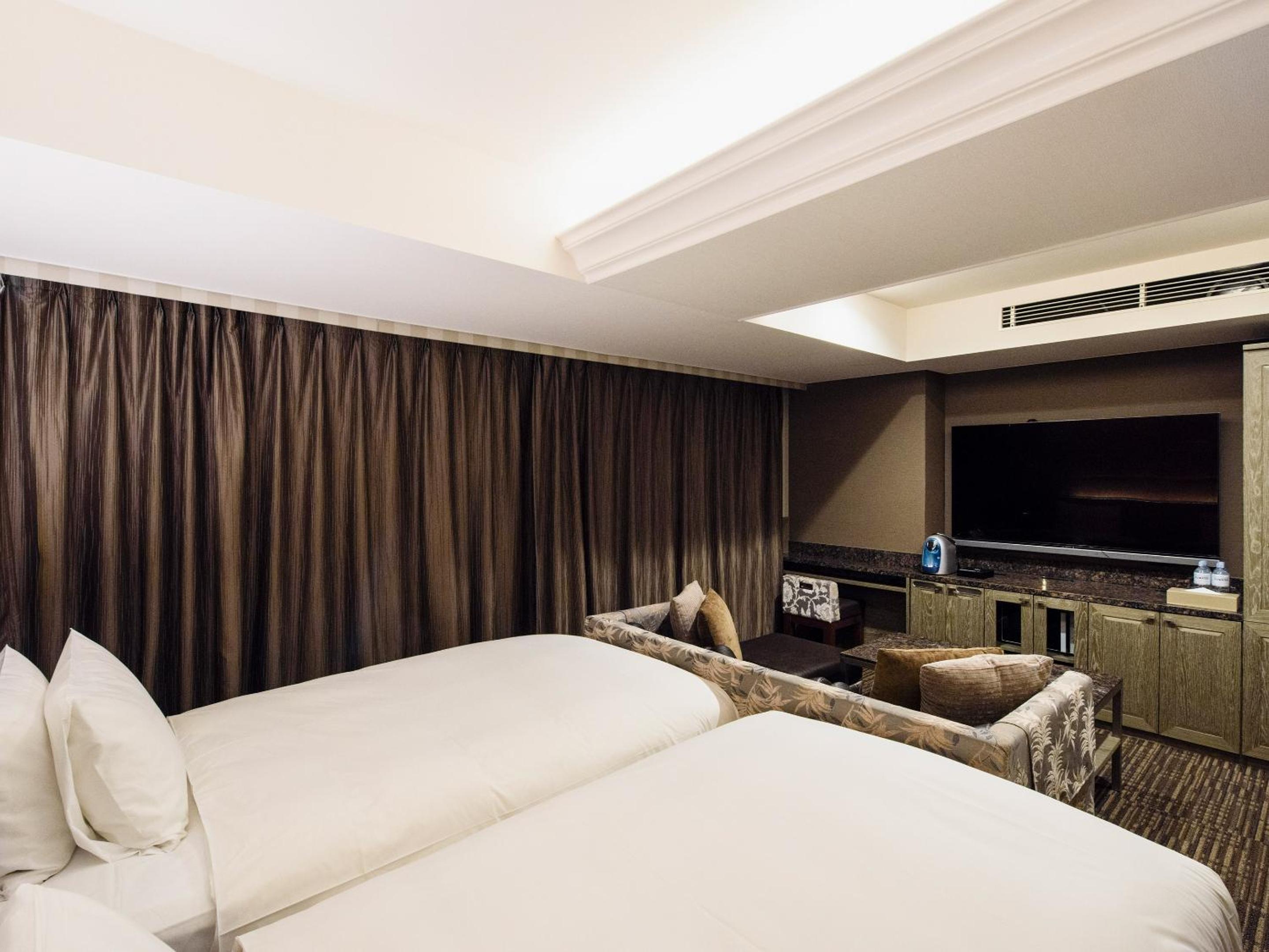 Deluxe Twin Room - Non-Smoking