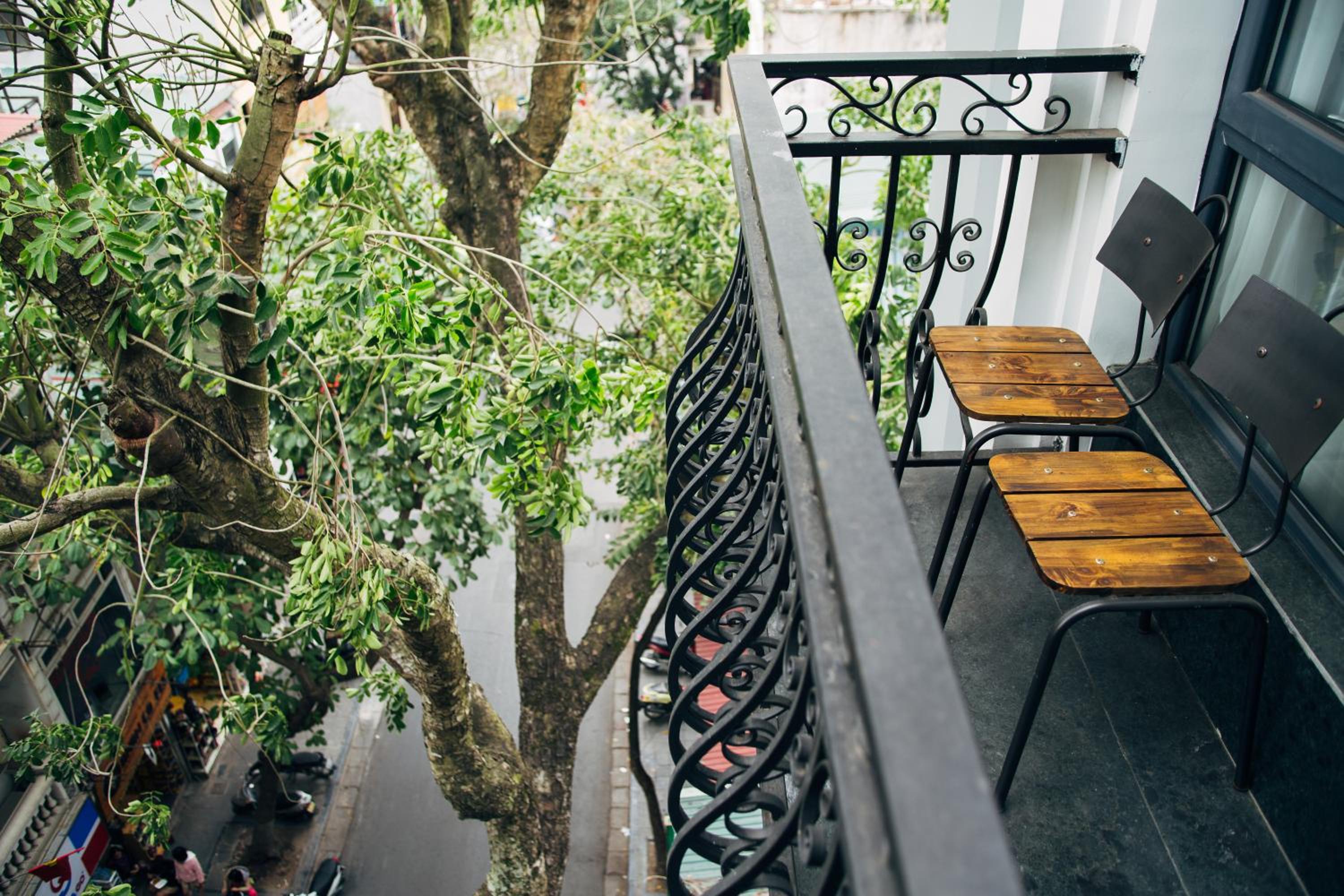 Deluxe Double or Twin Room with City View