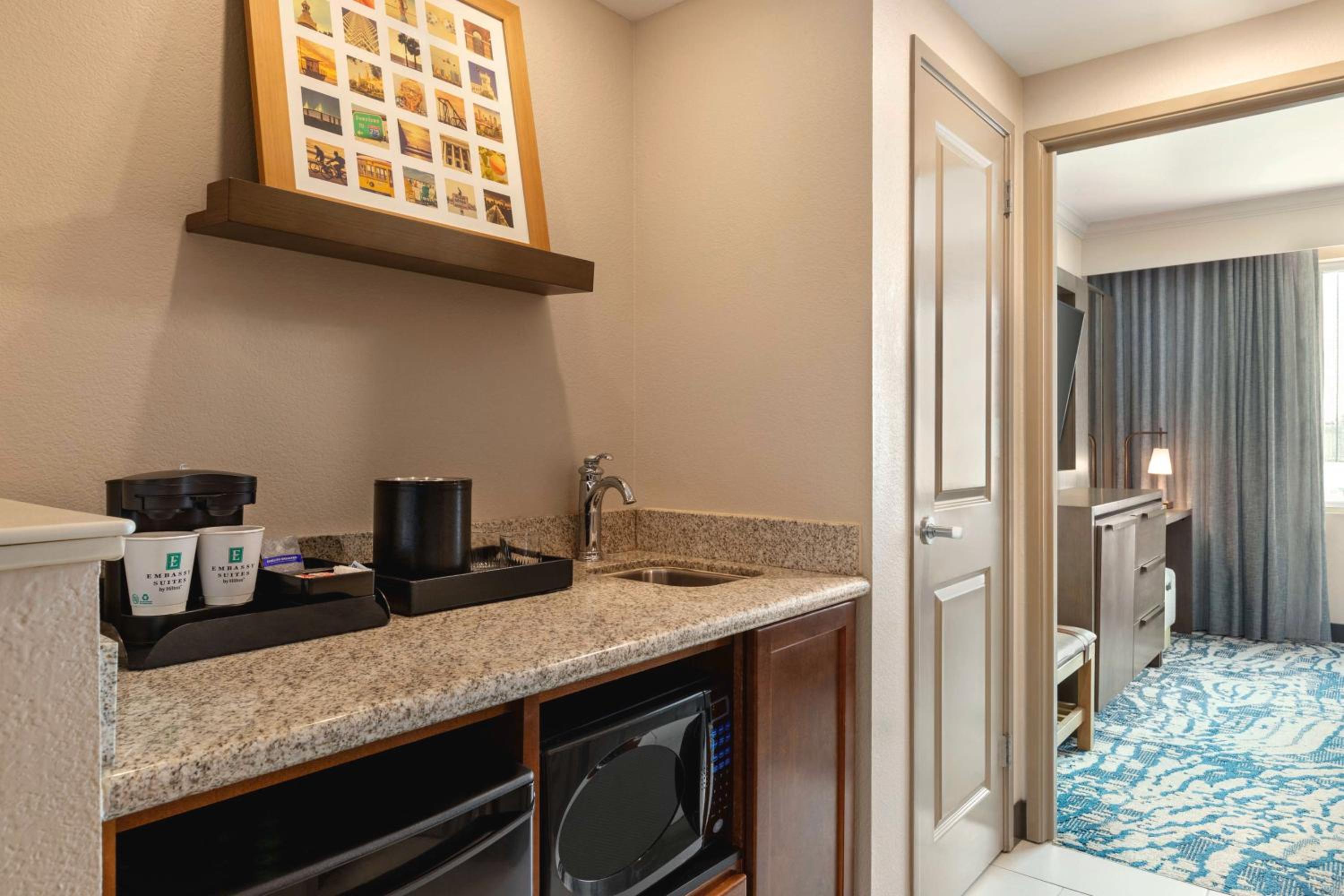 King Suite with City View