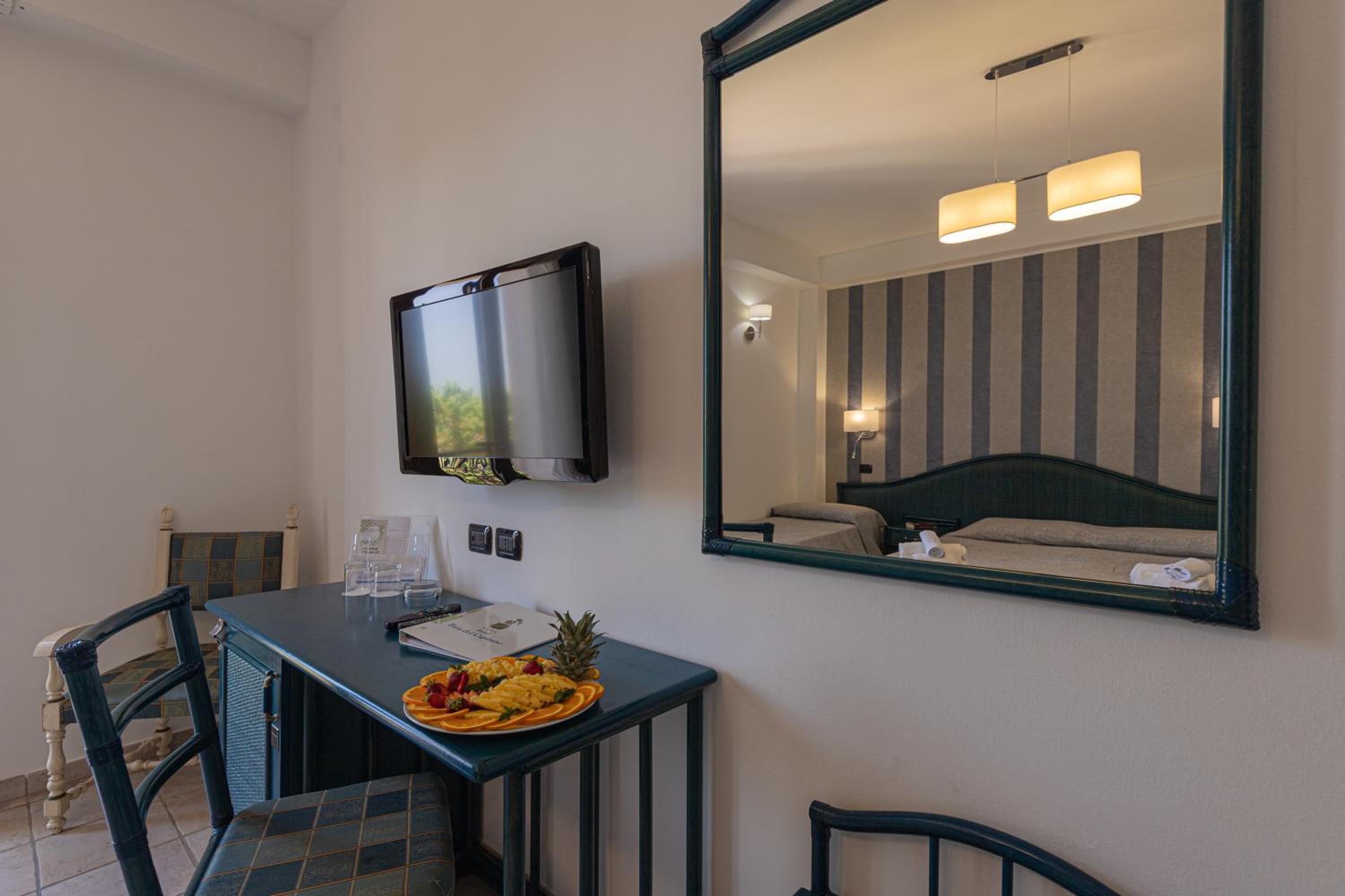 Superior Triple Room with Sea View