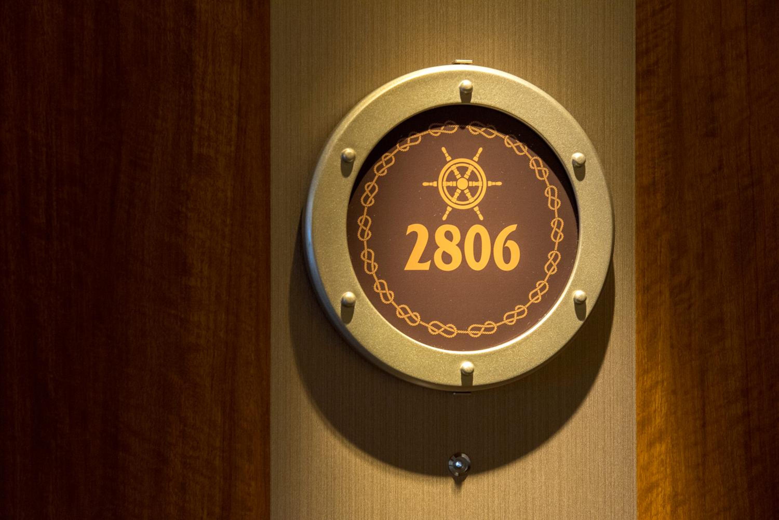 Economy Twin Room - No bed-sharing with children - Non-Smoking