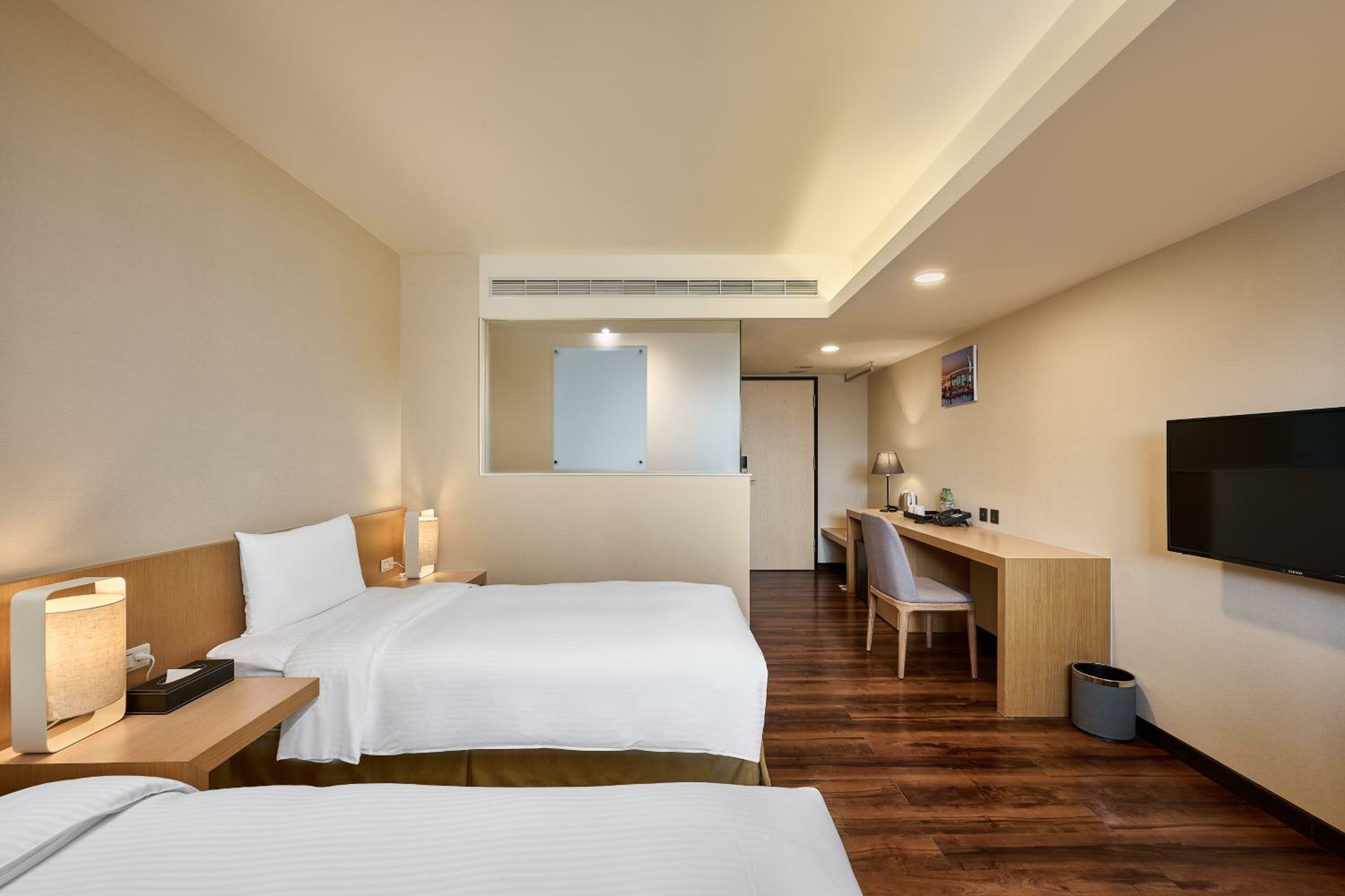 Twin Room with City View