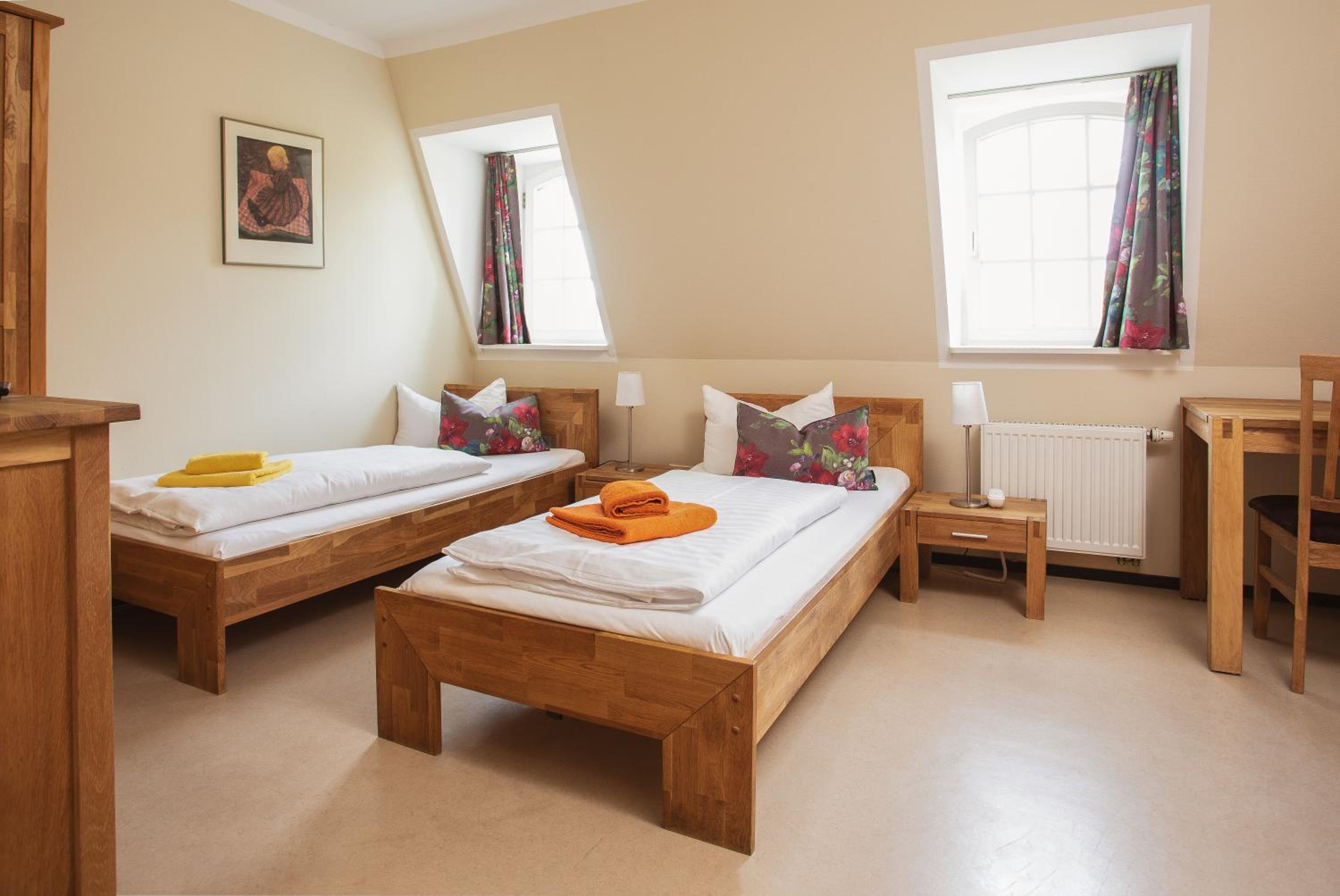  Double Room with Air-Conditioning