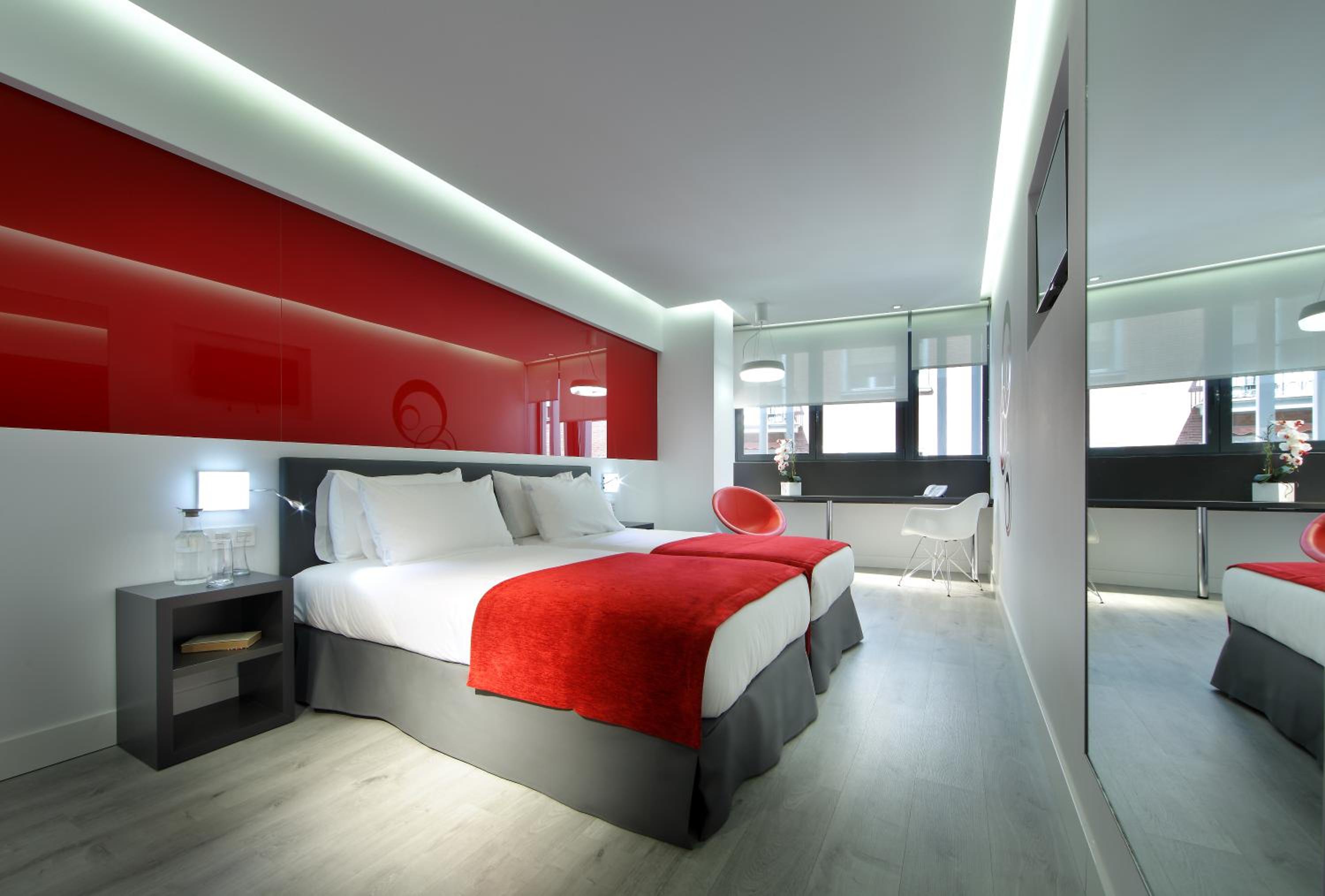 Double or Twin Room with parking included