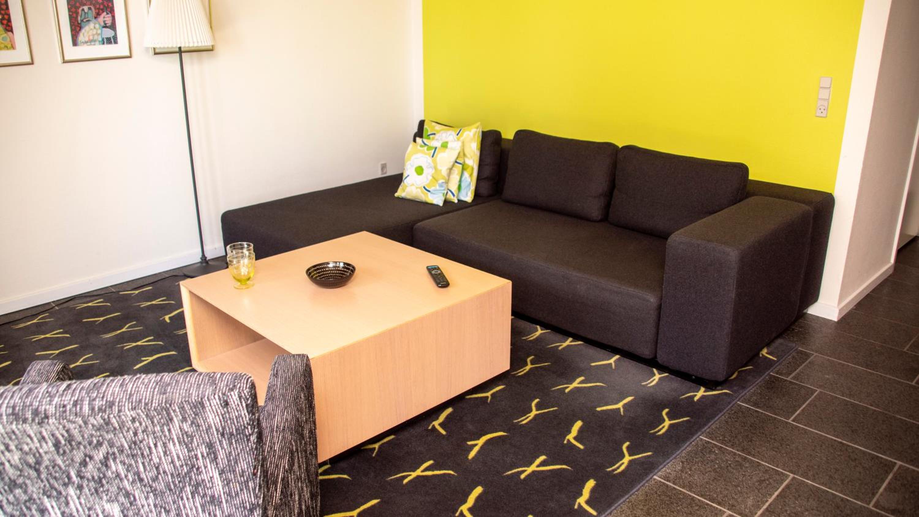 Lejlighed med udsigt til gårdhave,  stueetage. Max 4 pers