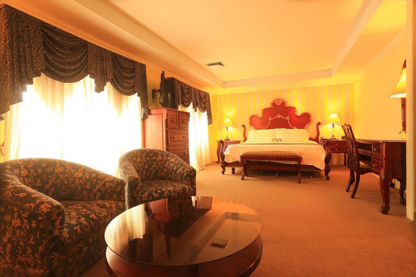 Standard Suite