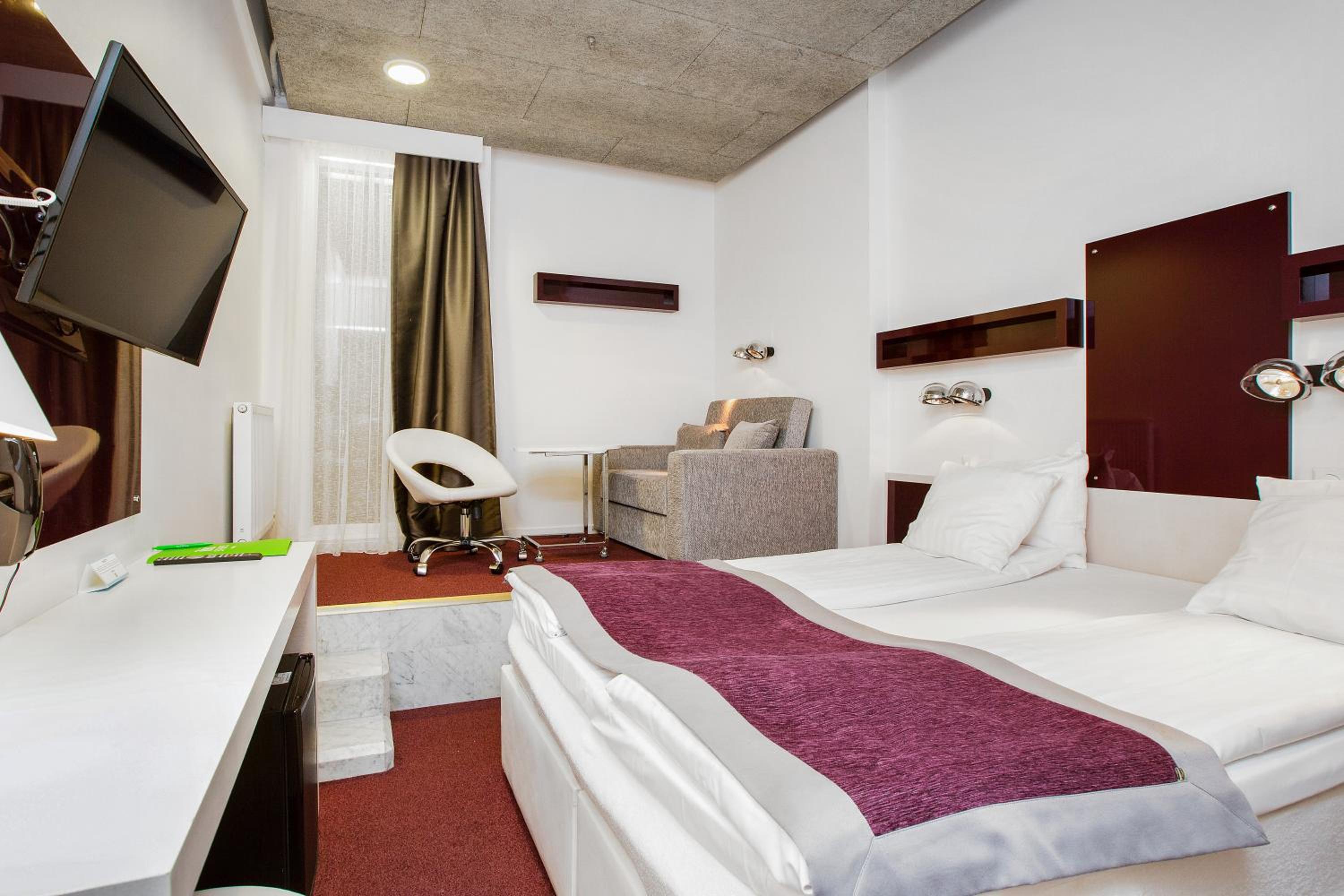 Cabin Double Room