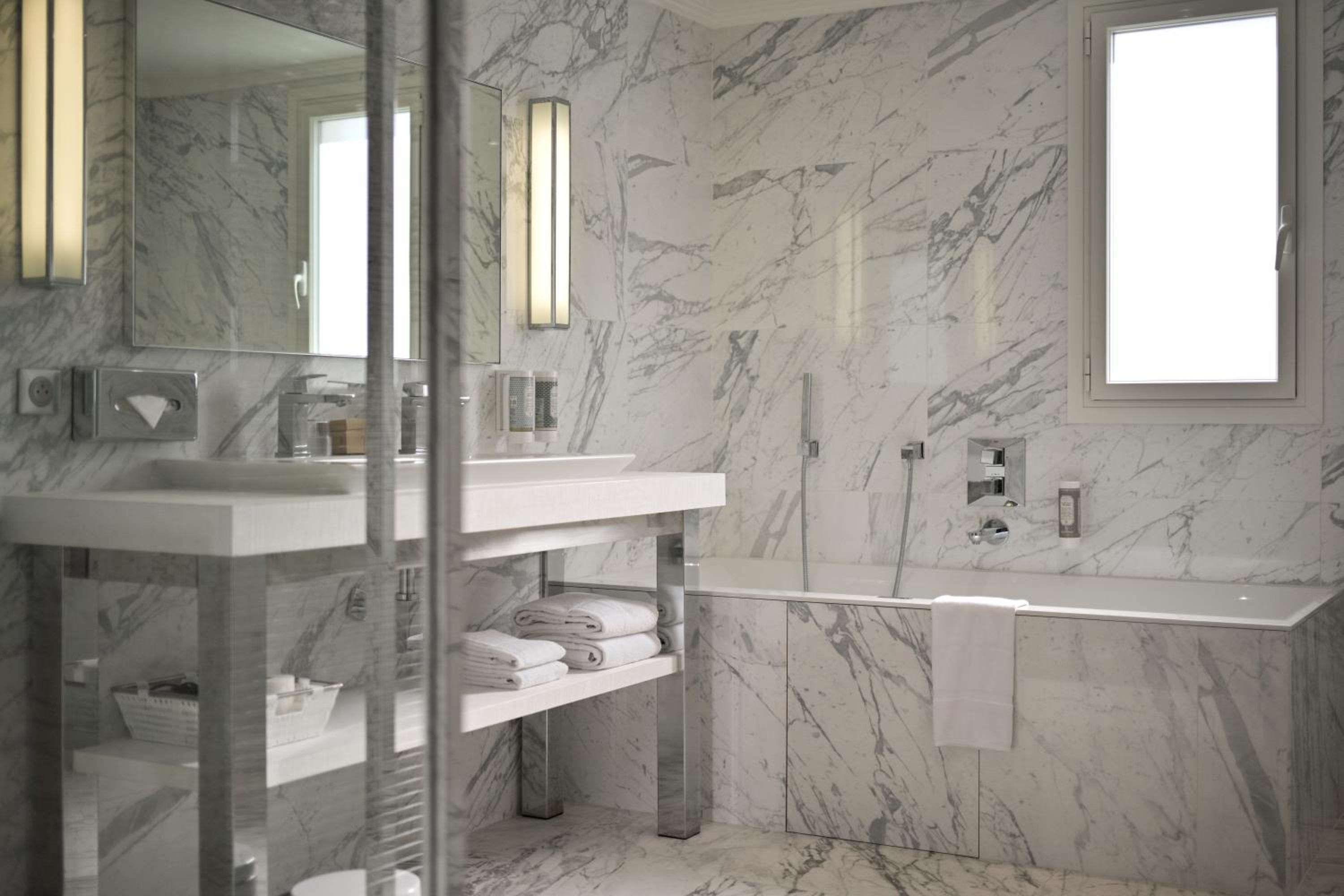 Deluxe Double Room with Balcony or Terrace