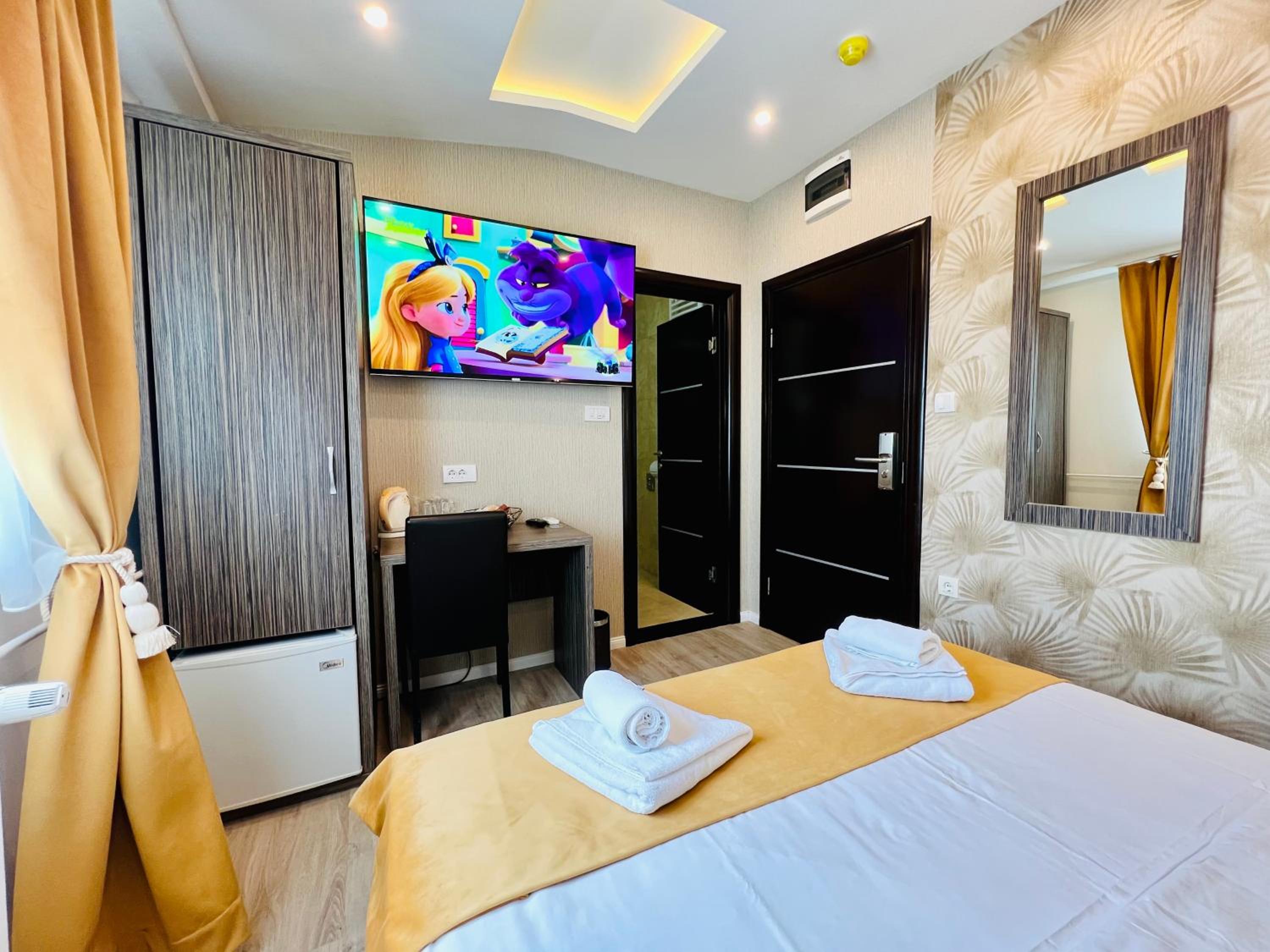 Economy Double Room