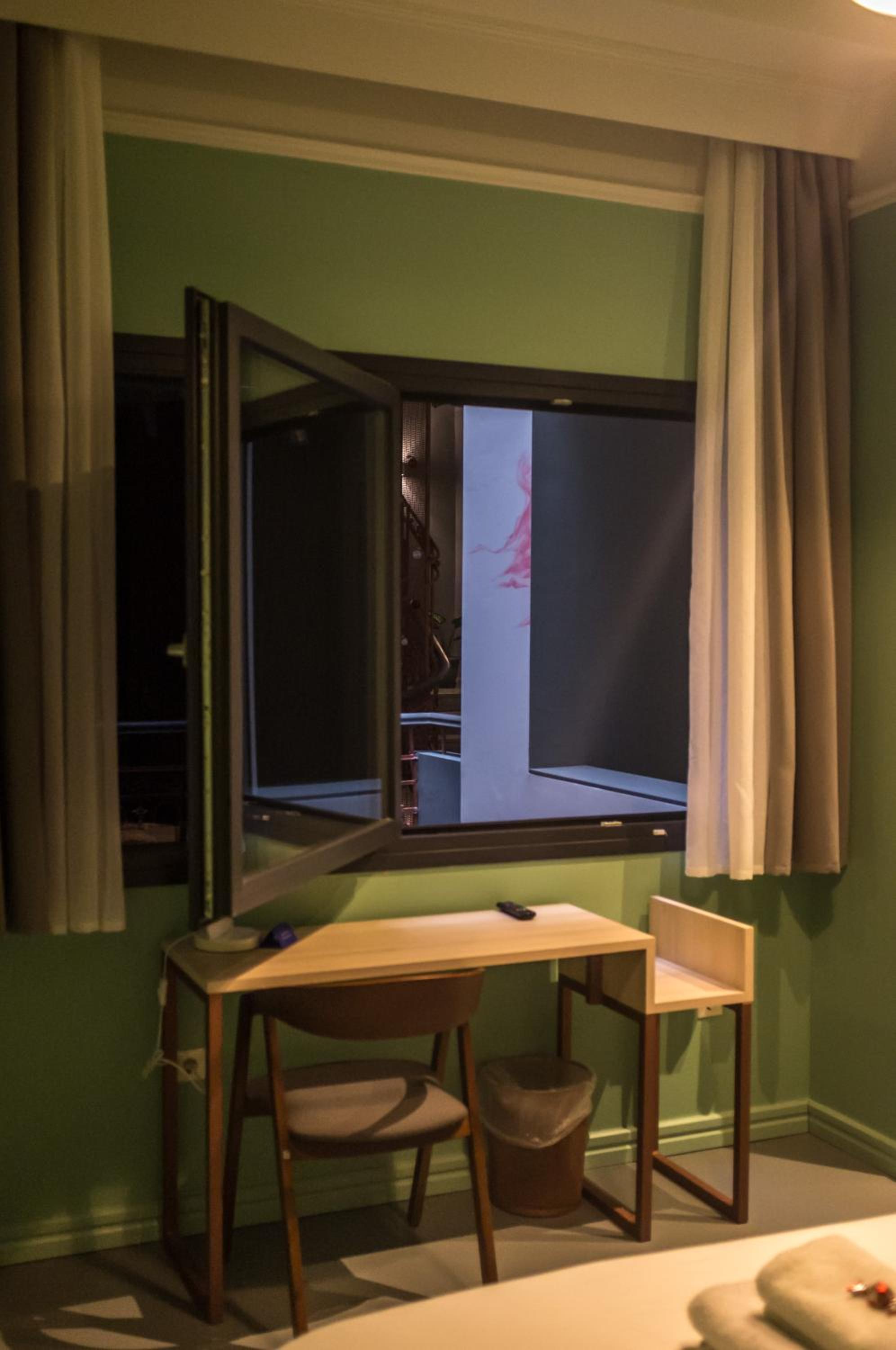 Medium Internal Double Room