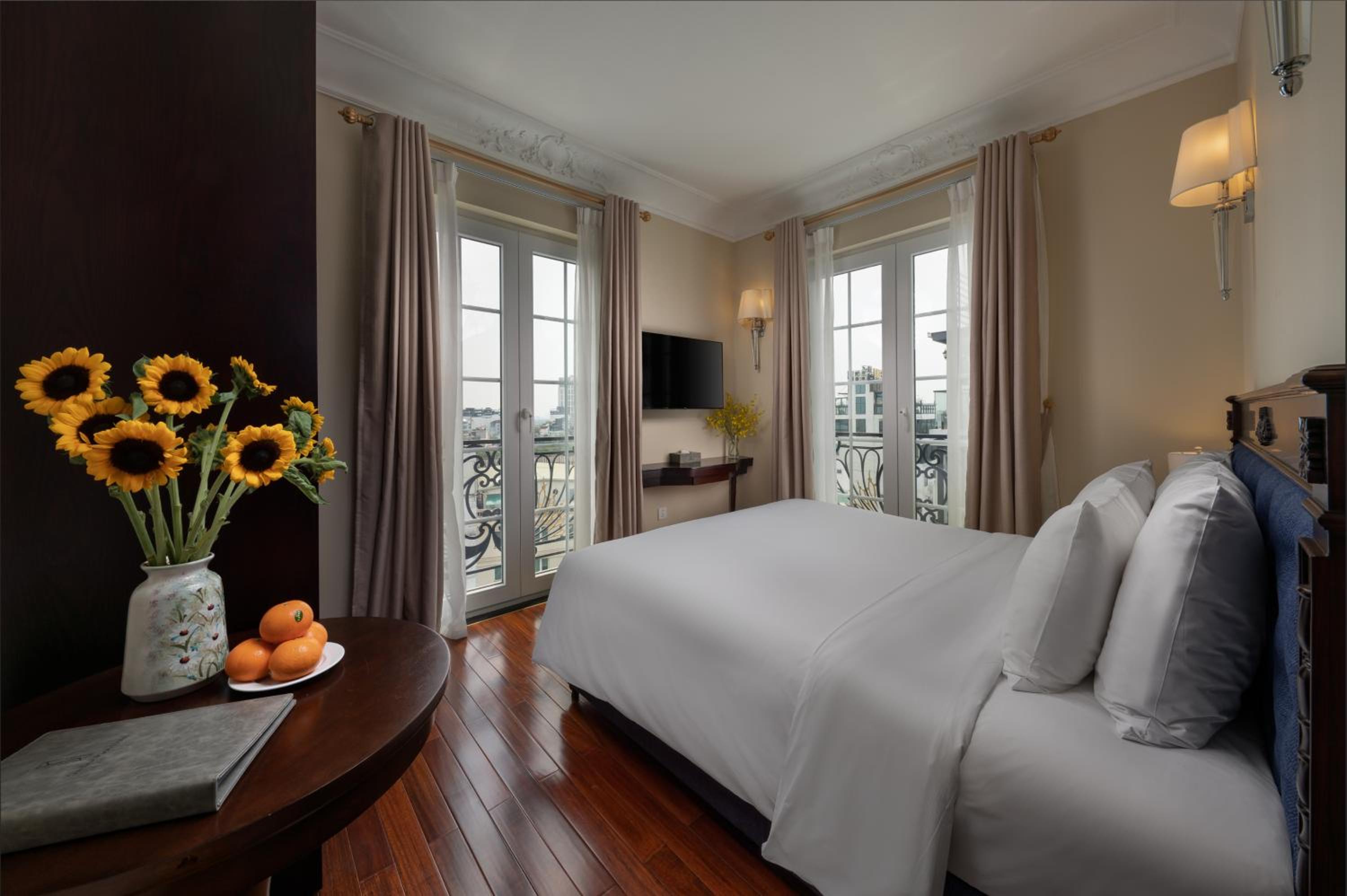 Executive  Room with Balcony and City View