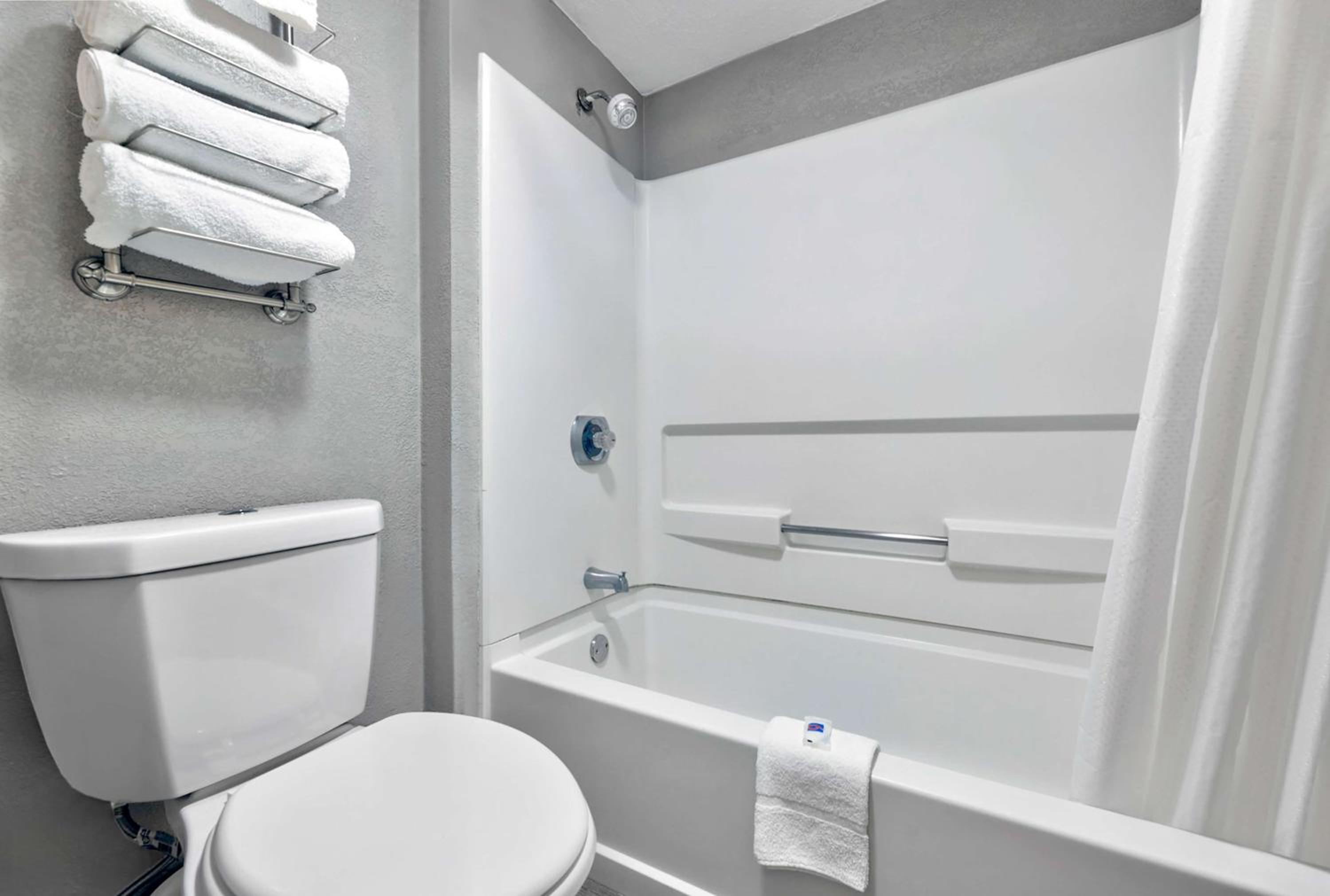 Double Room - Non-Smoking 