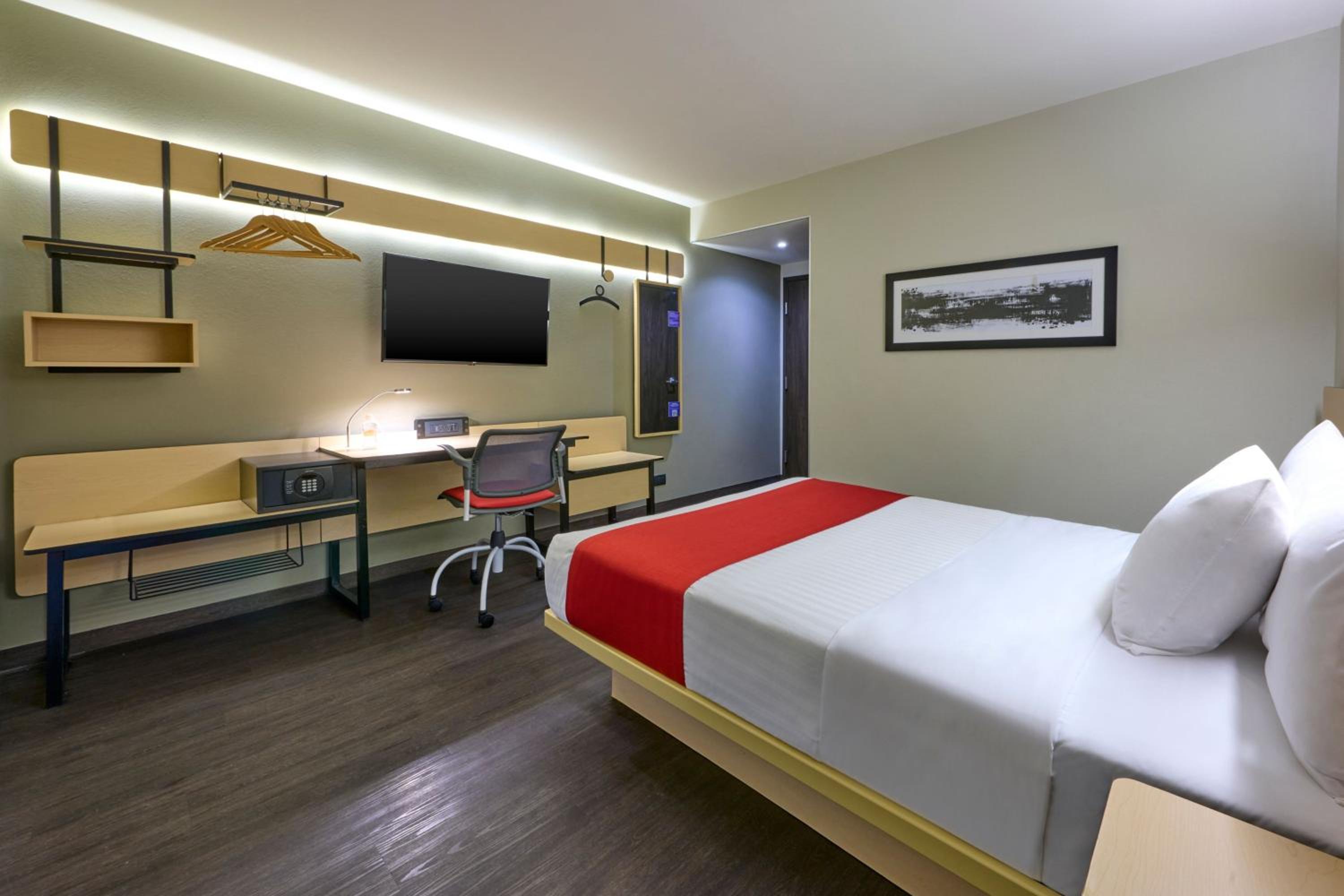Queen Room