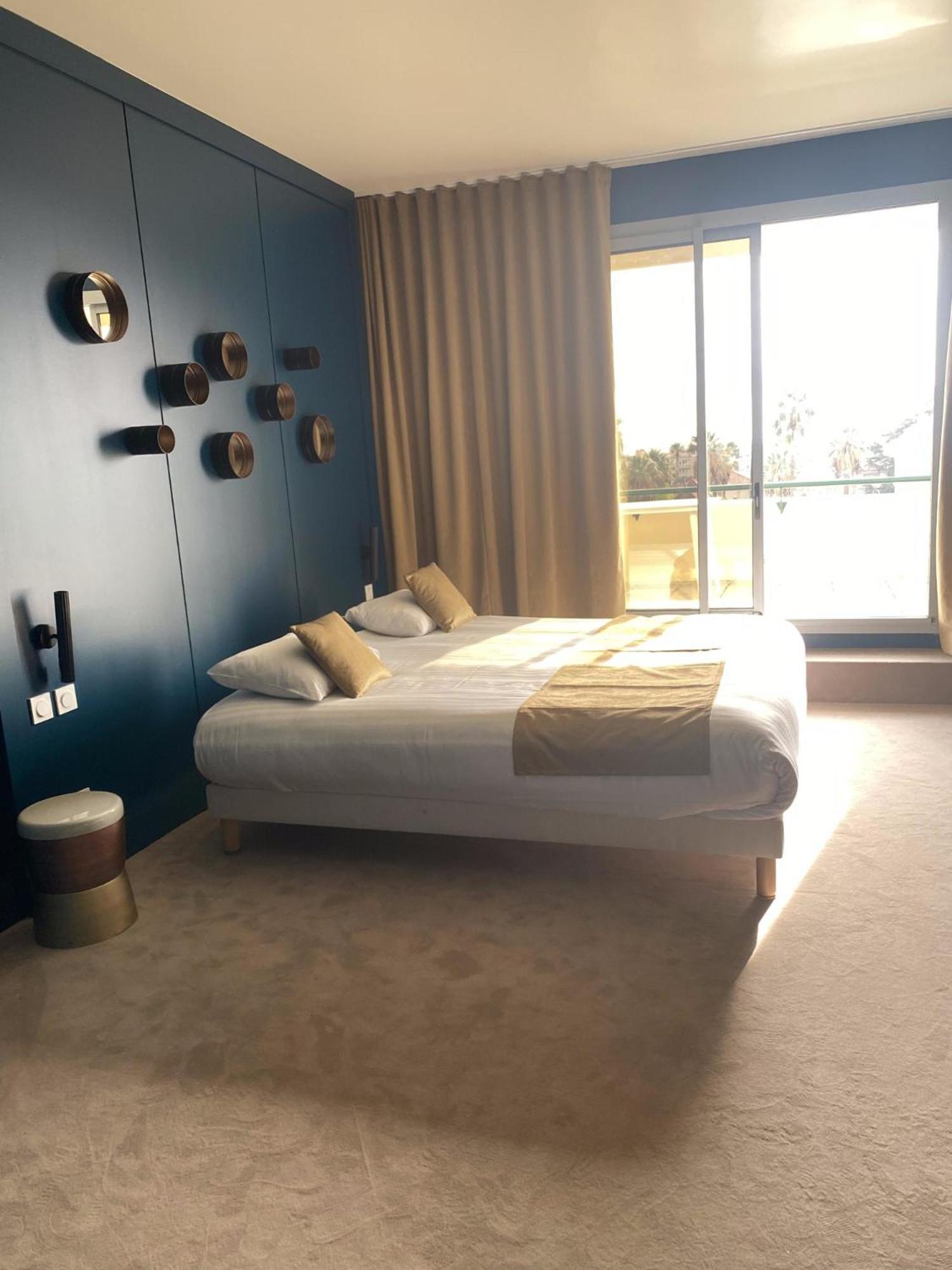 Comfort Double Room with Terrace