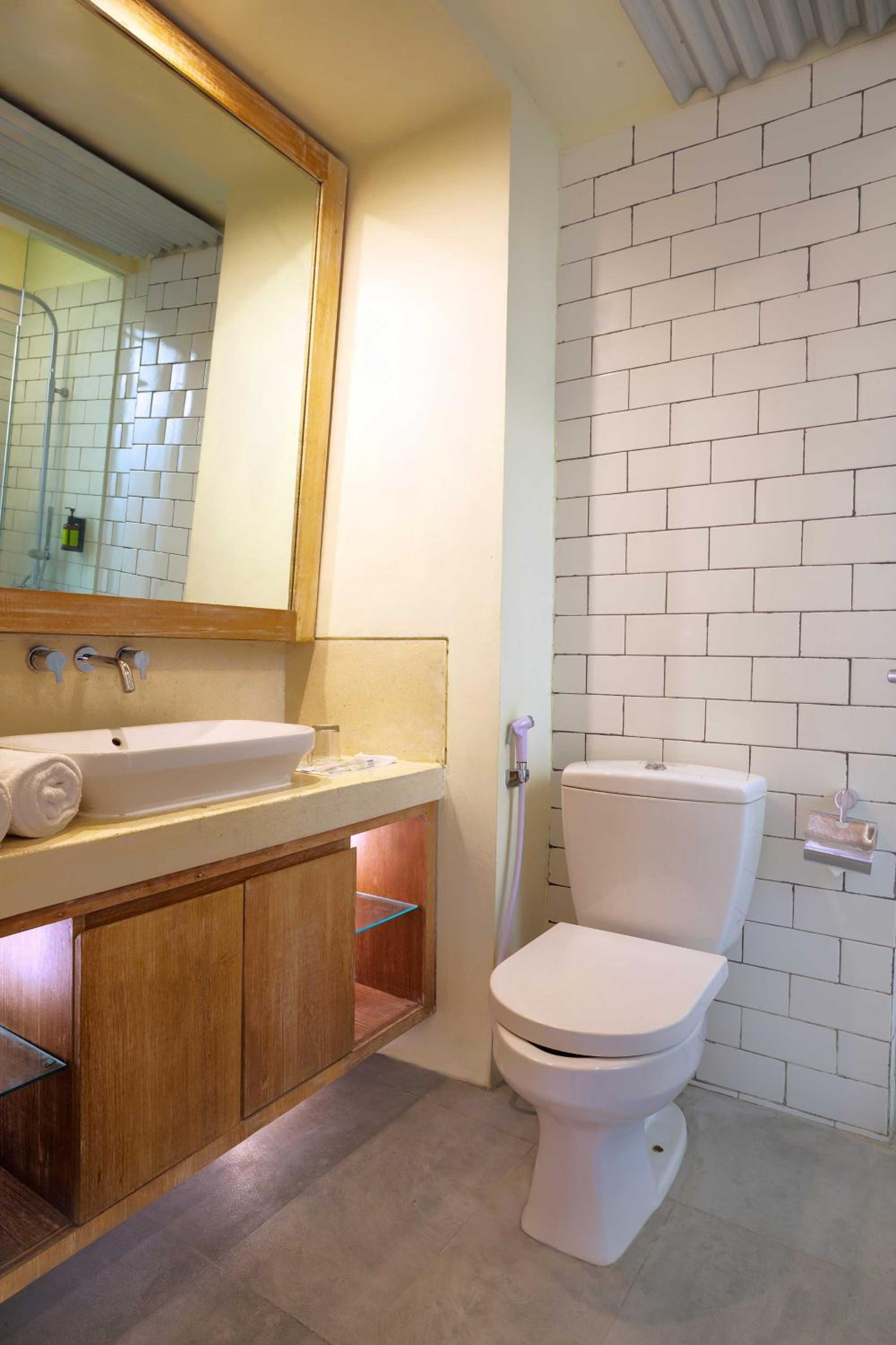 Deluxe Room Balcony with Pool View