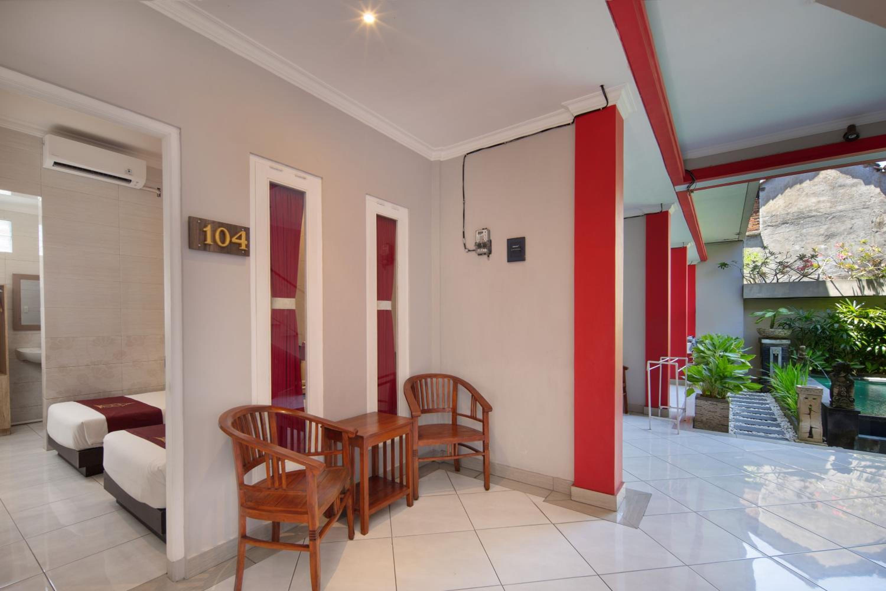 Deluxe Double or Twin Room