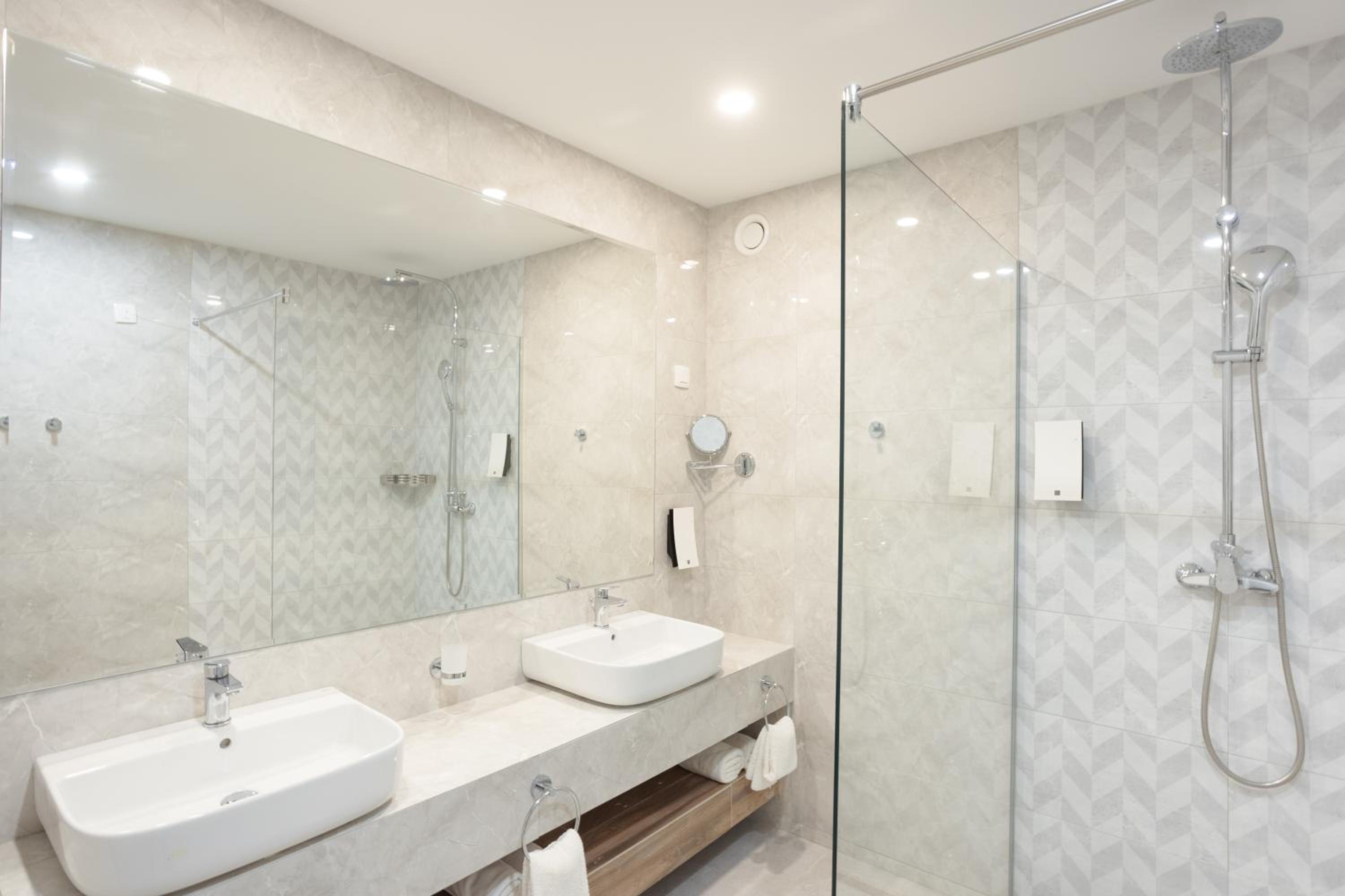 Premium Seaview Suite