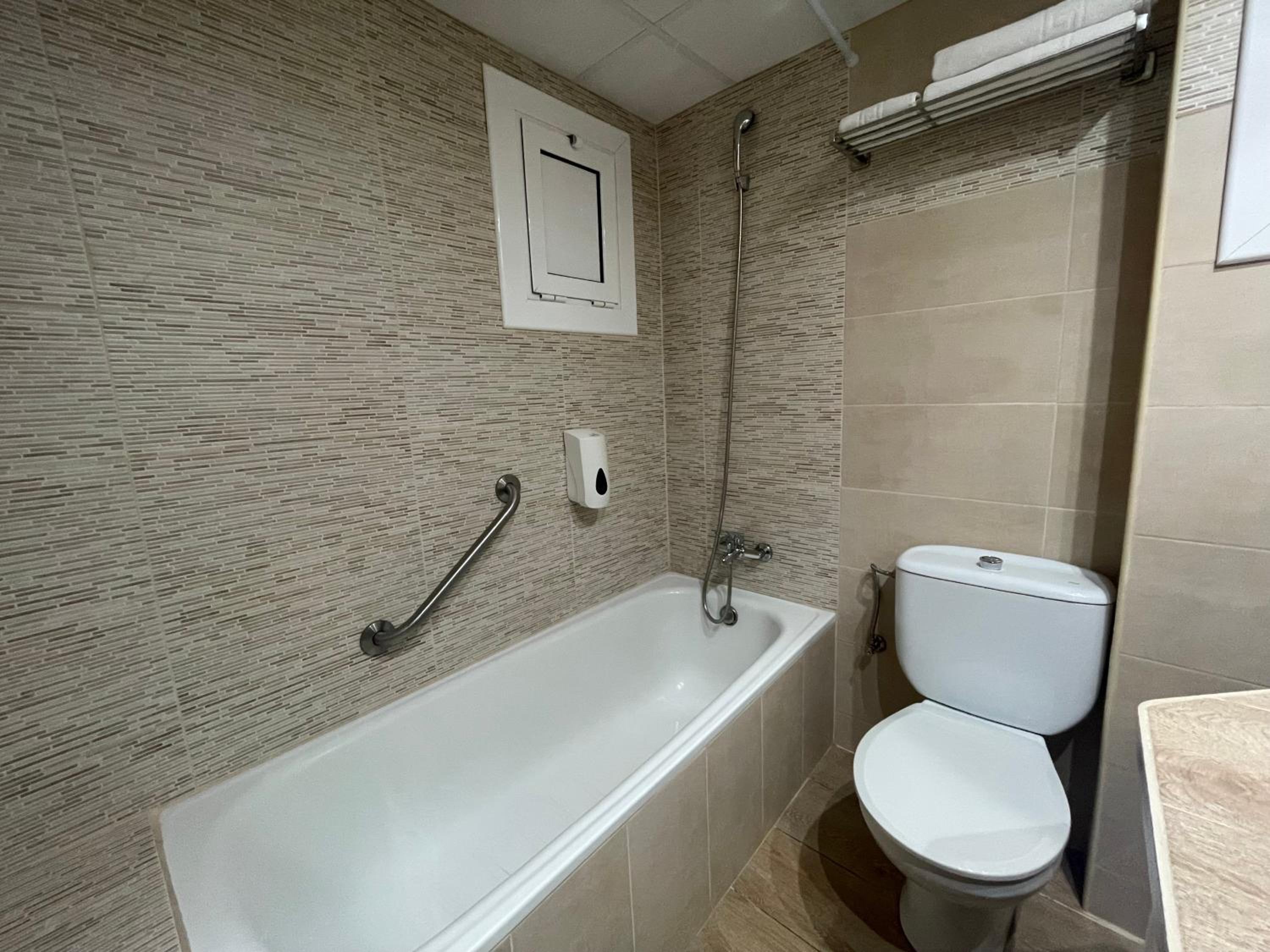 Standard Family Room