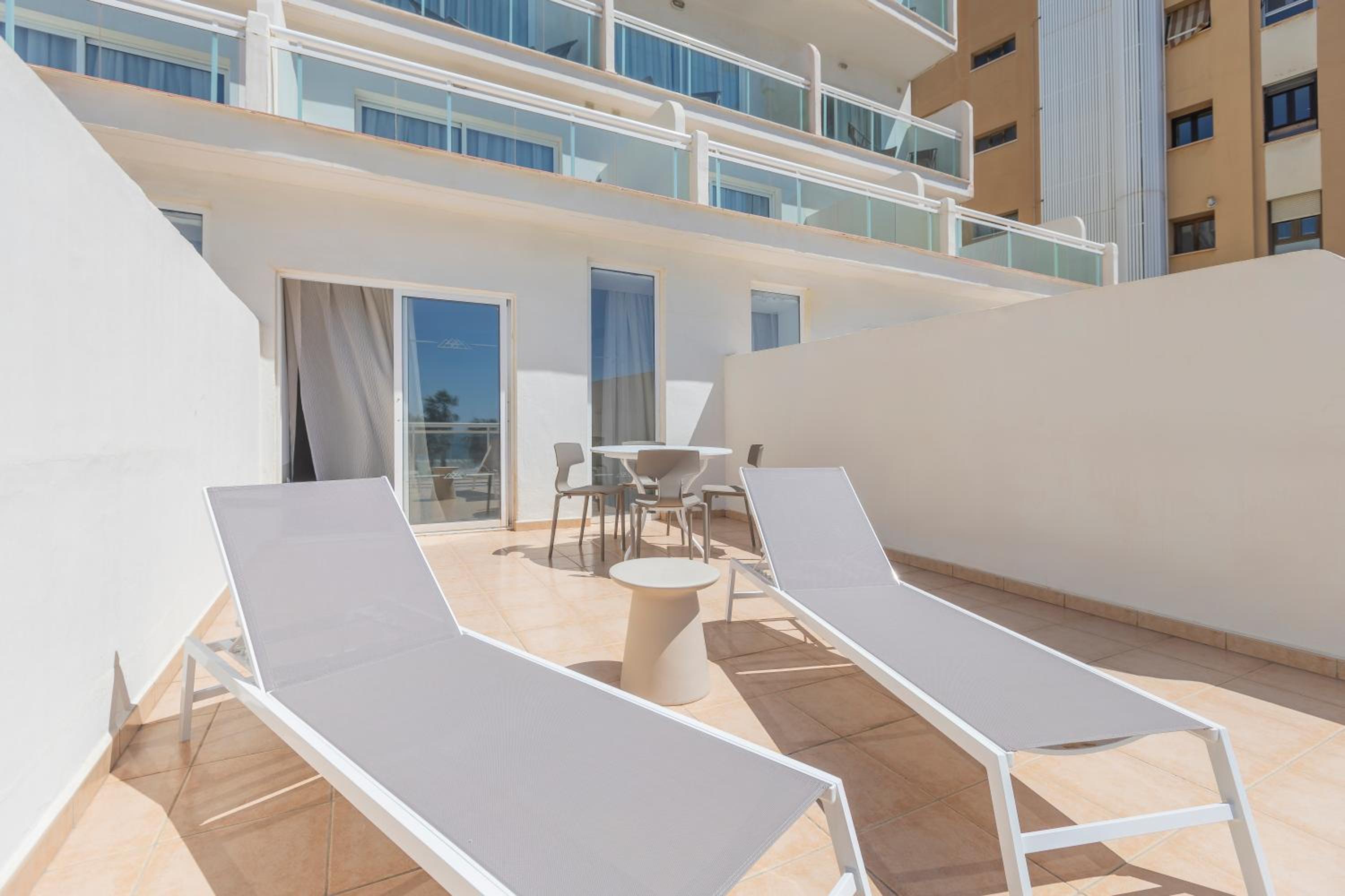 Quadruple Superior room with Sea View