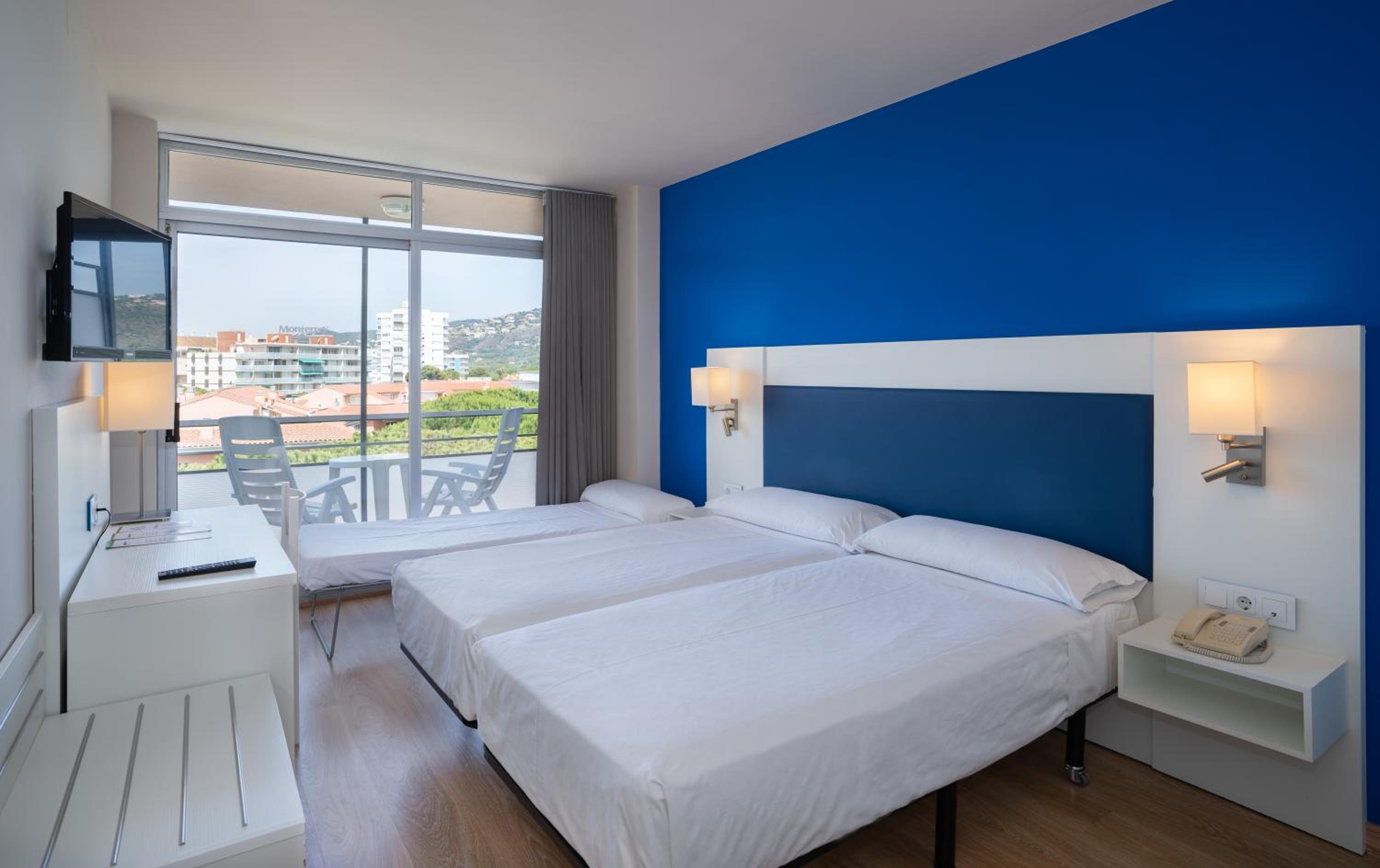 Triple Room (2 Adults + 1 Child)