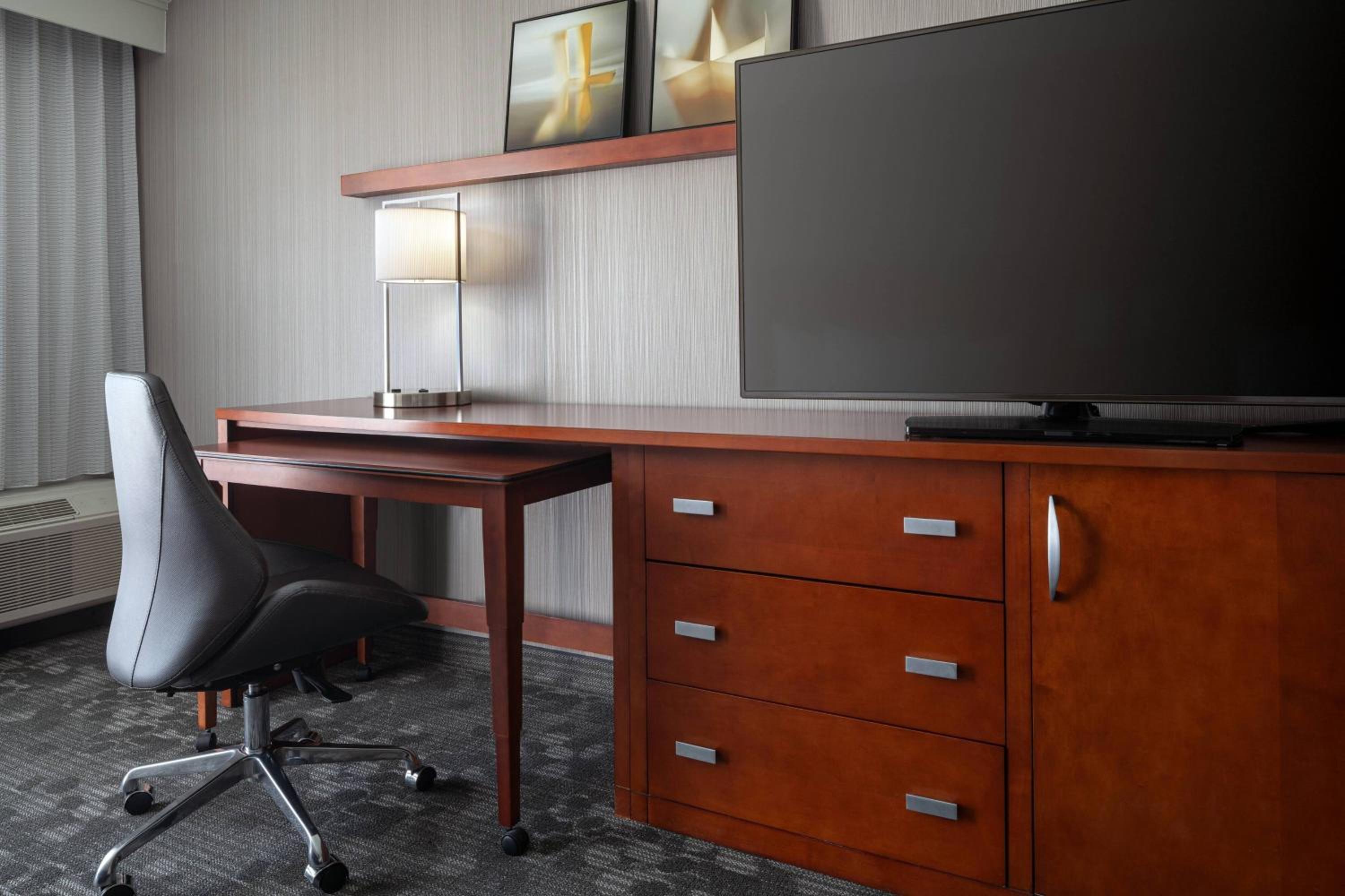 King Room with Sofa Bed