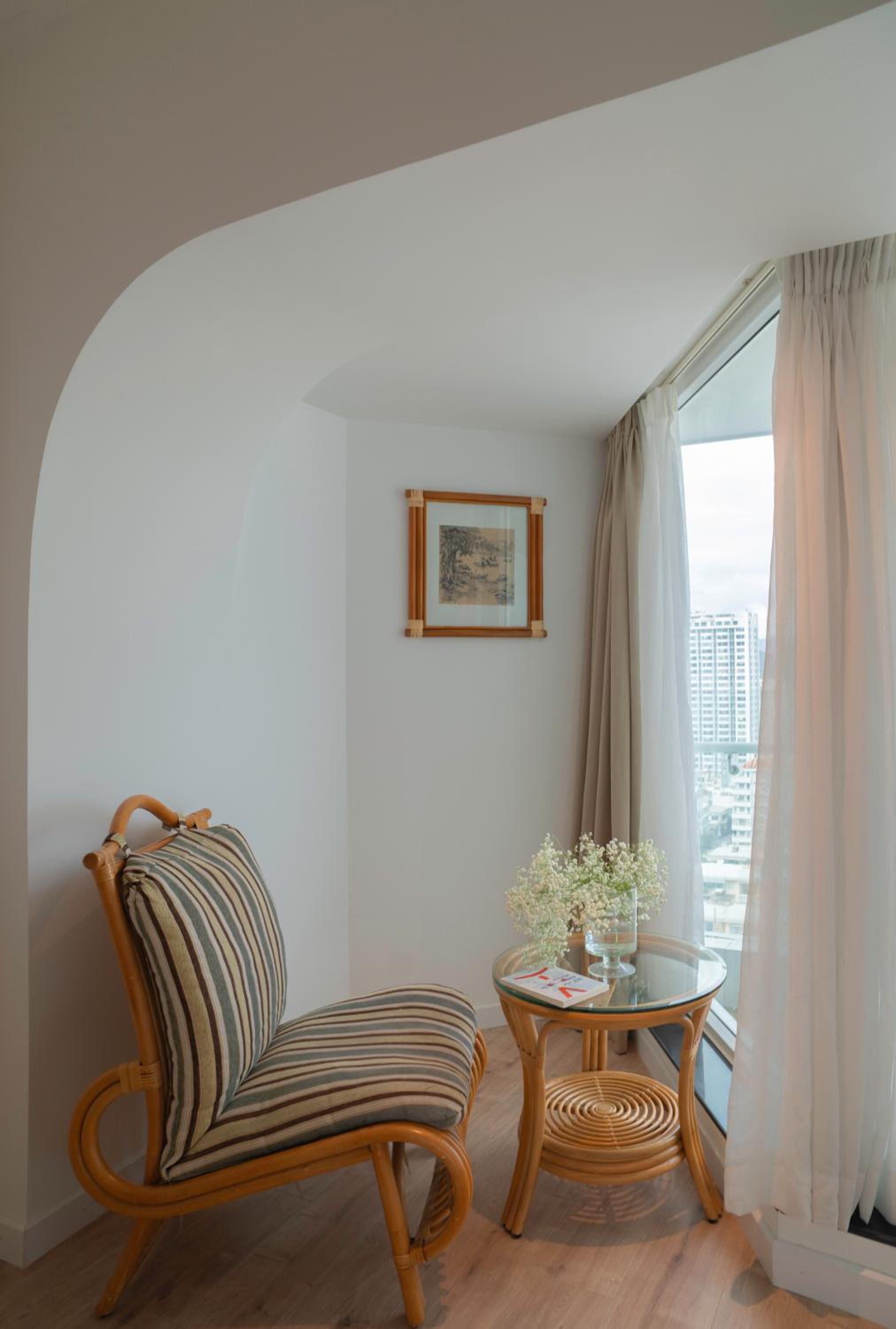 Deluxe Partial Sea View With Balcony