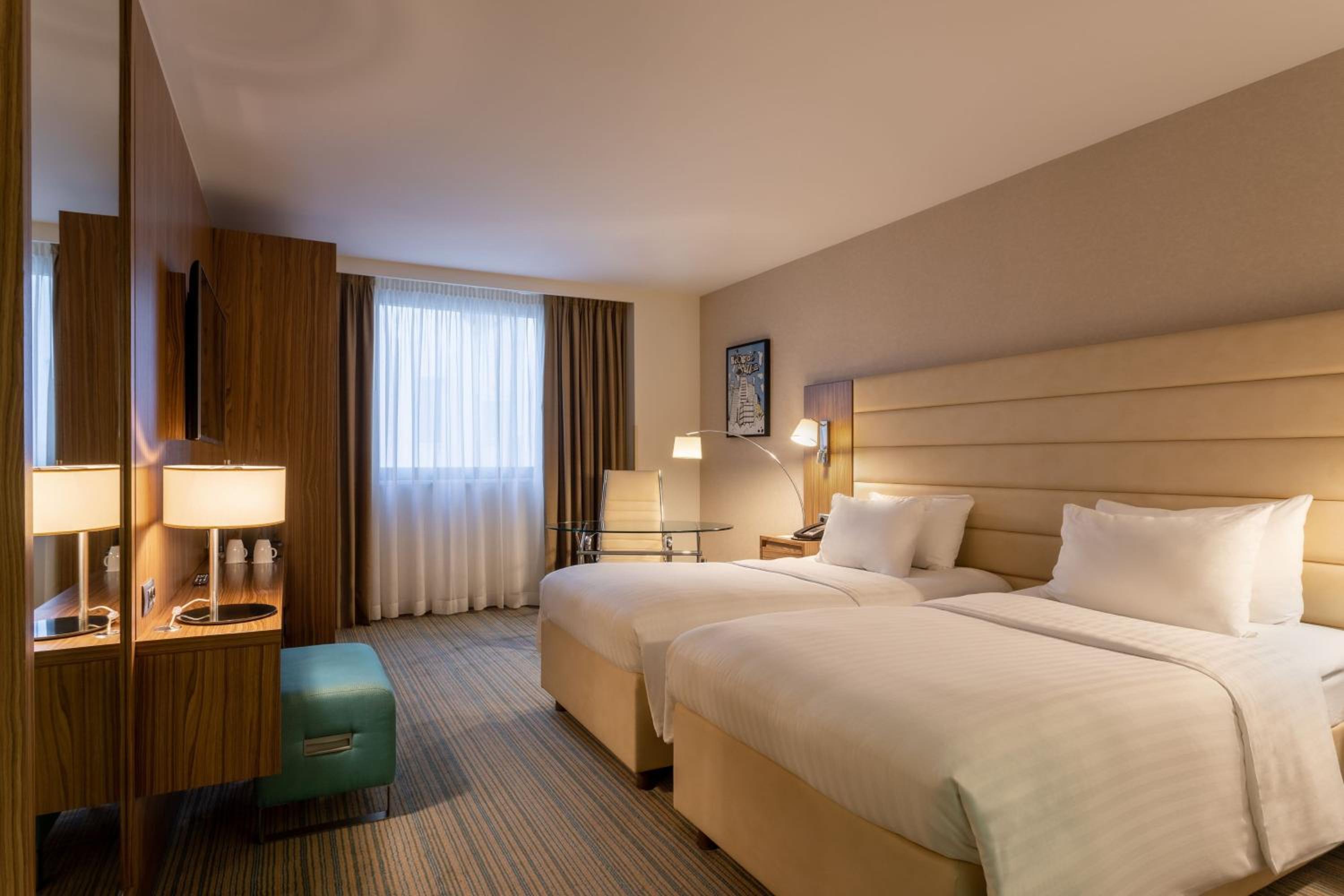 Standard Room with King Bed
