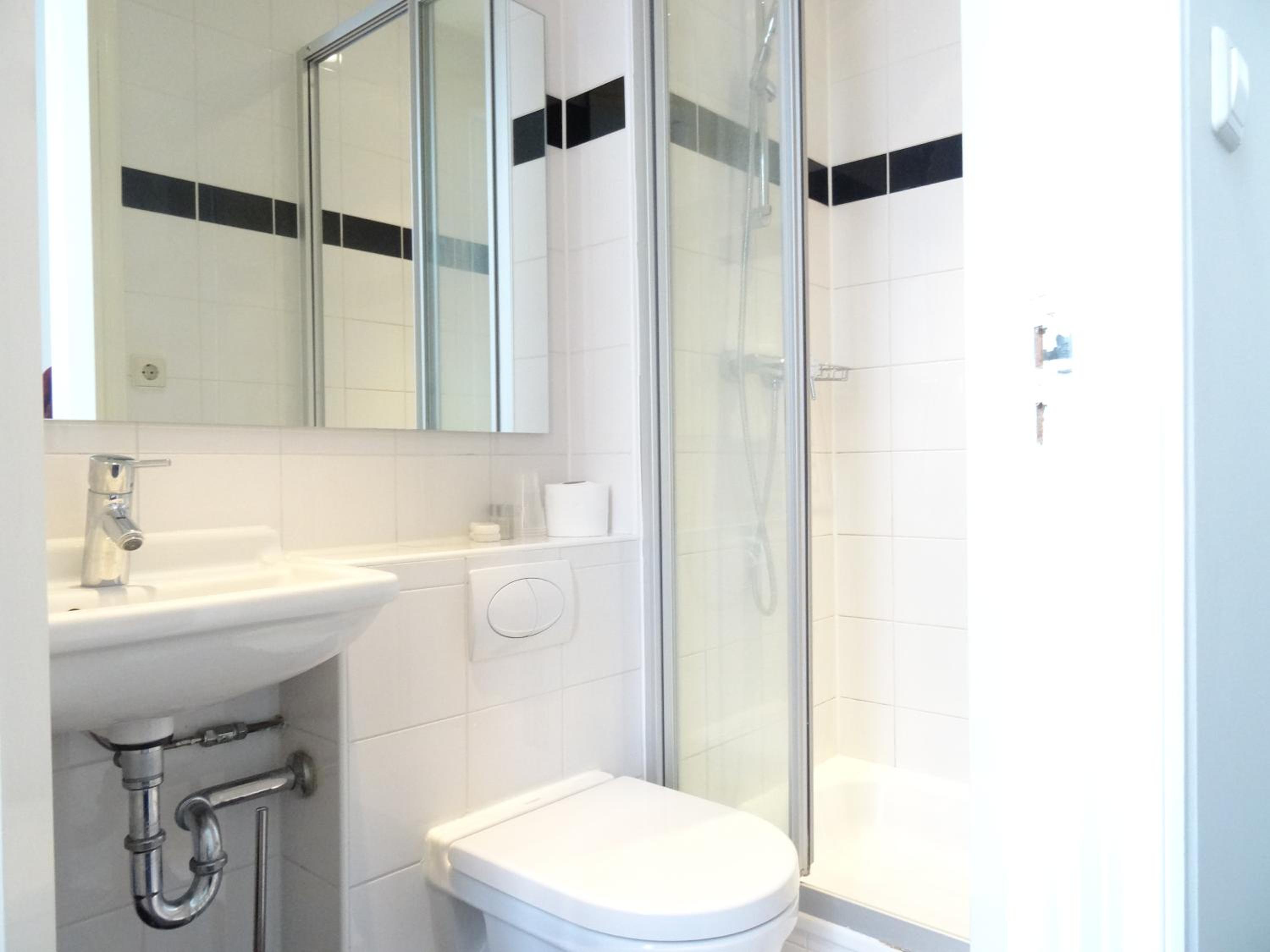 Standard Double Room with Shower