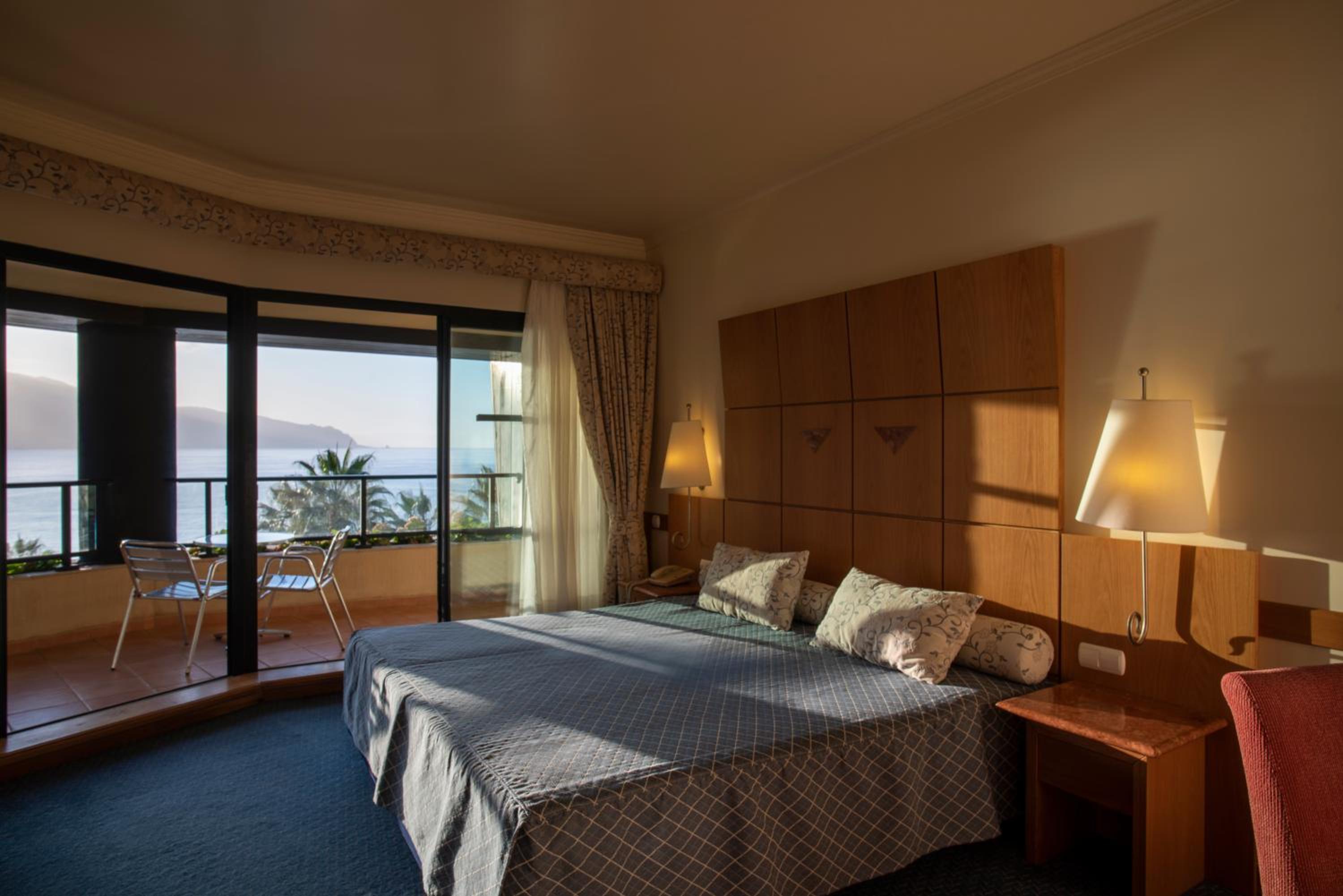 Suite with Sea View