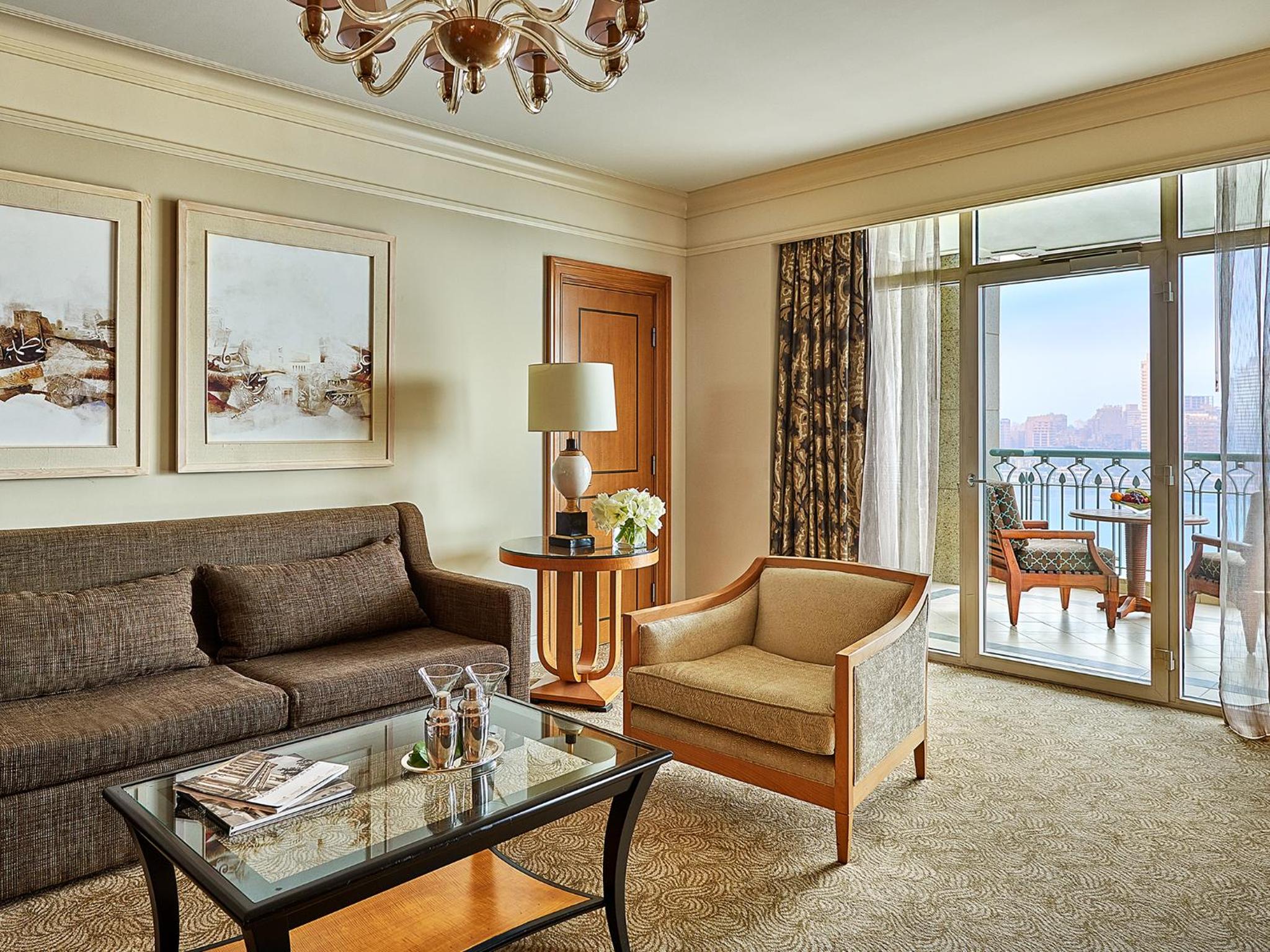 Diplomatic Suite - King Bed