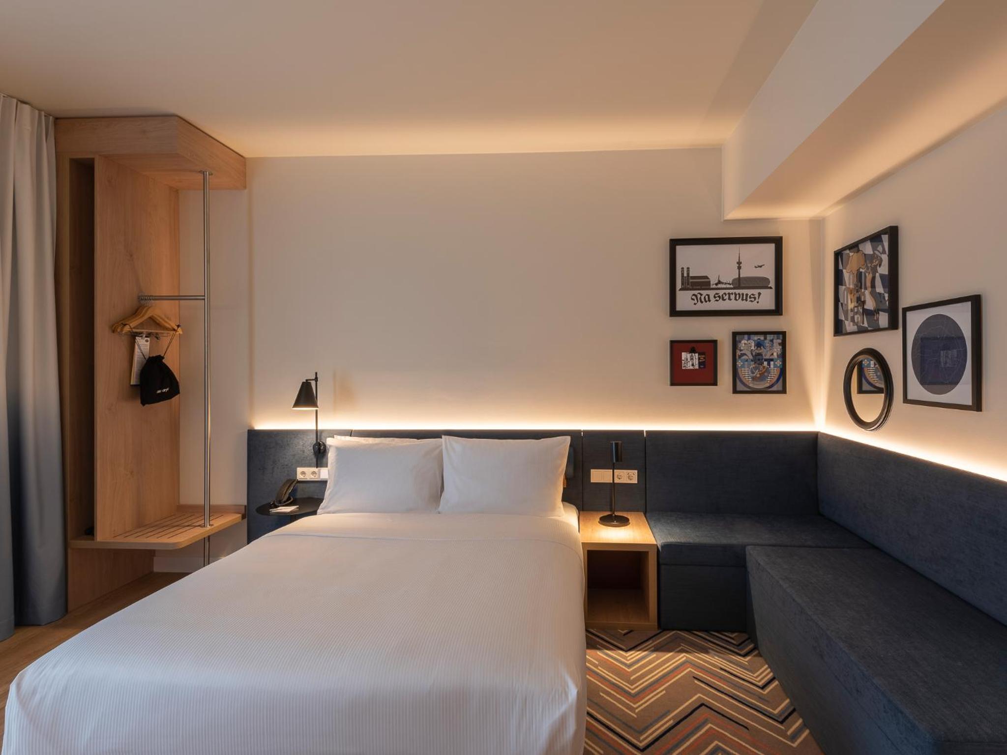 King Room with Sofa Bed