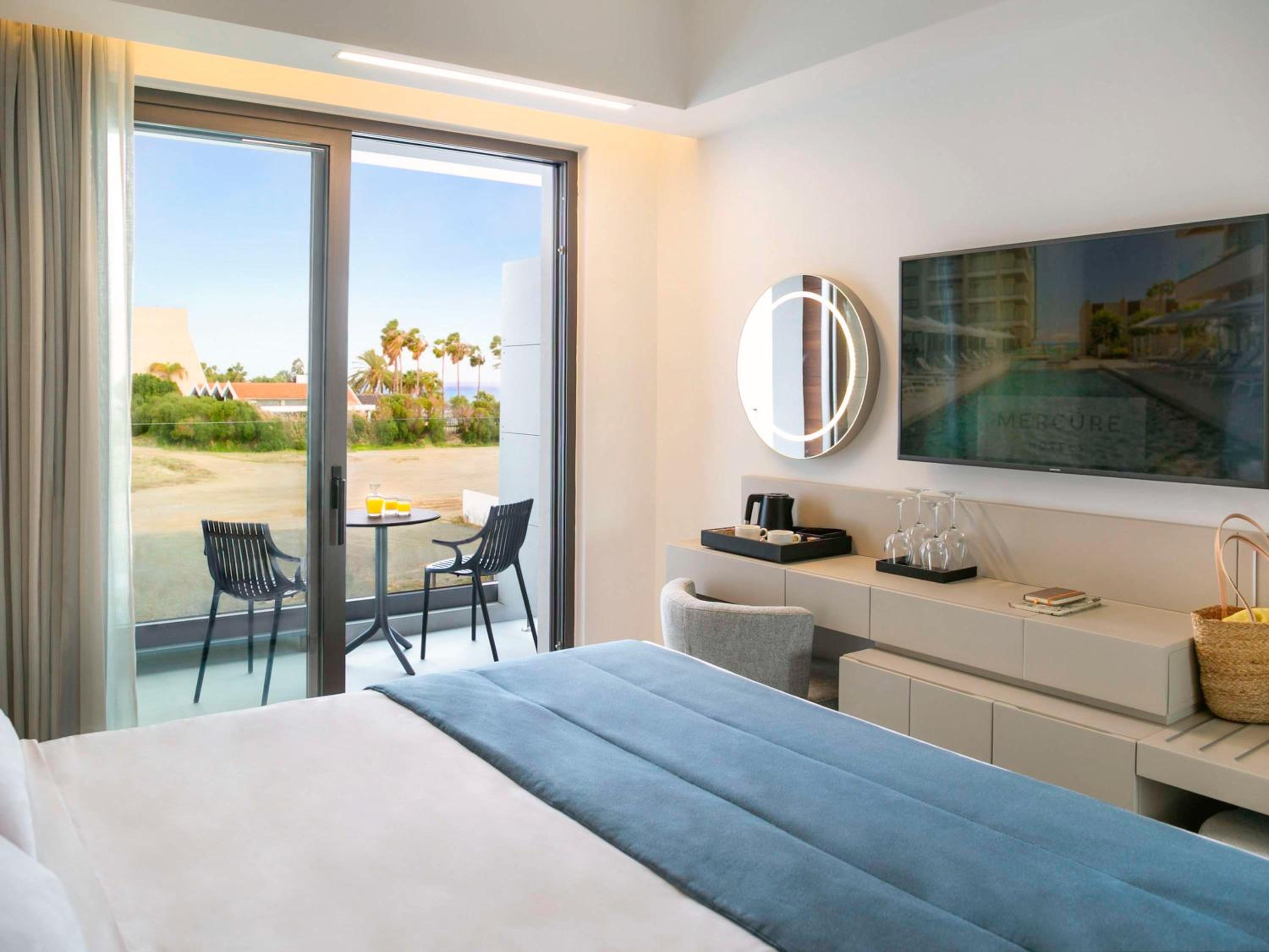 Superior Double Room with Balcony