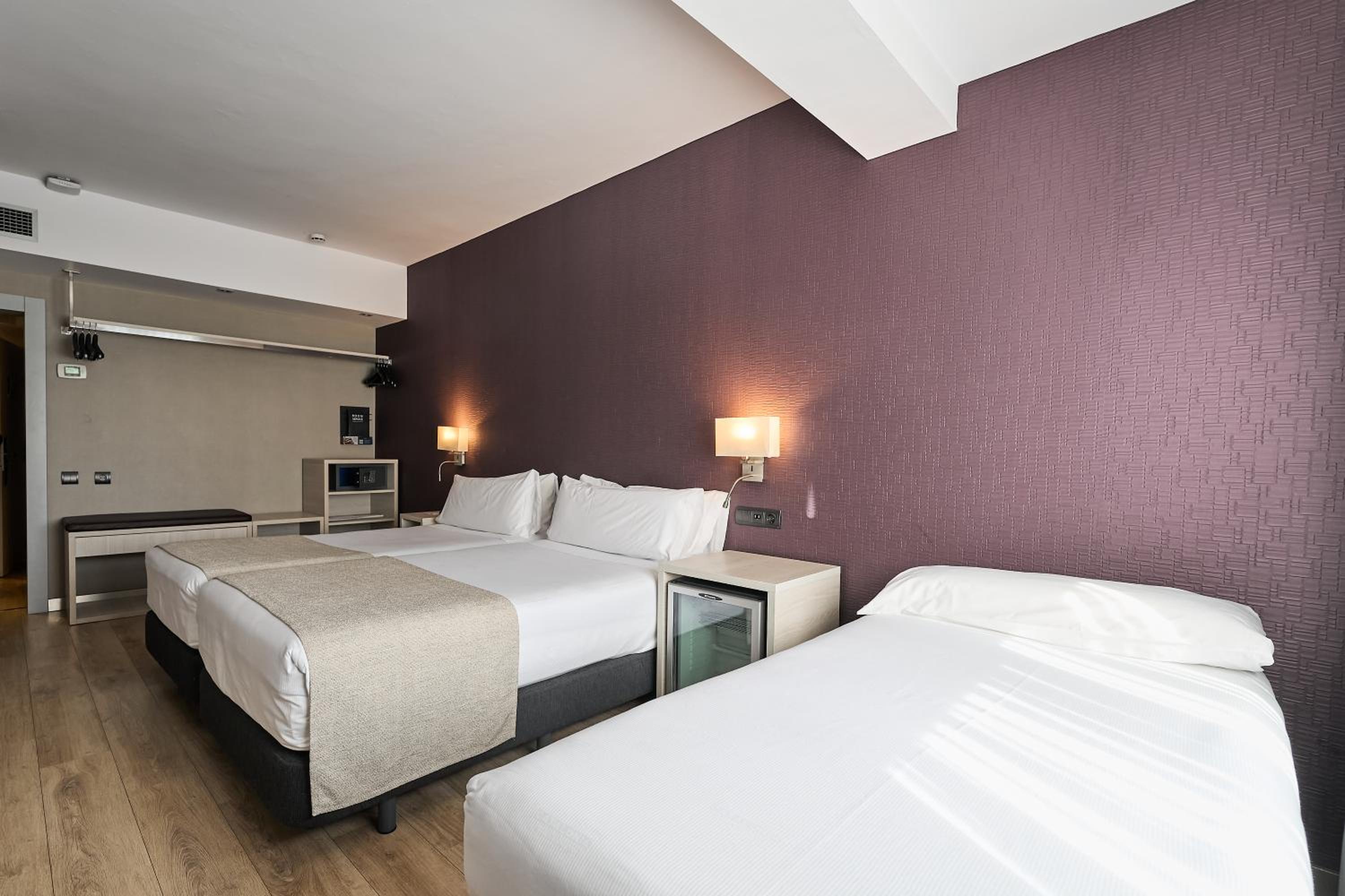 Triple Room (2 Adults + 1 Child)