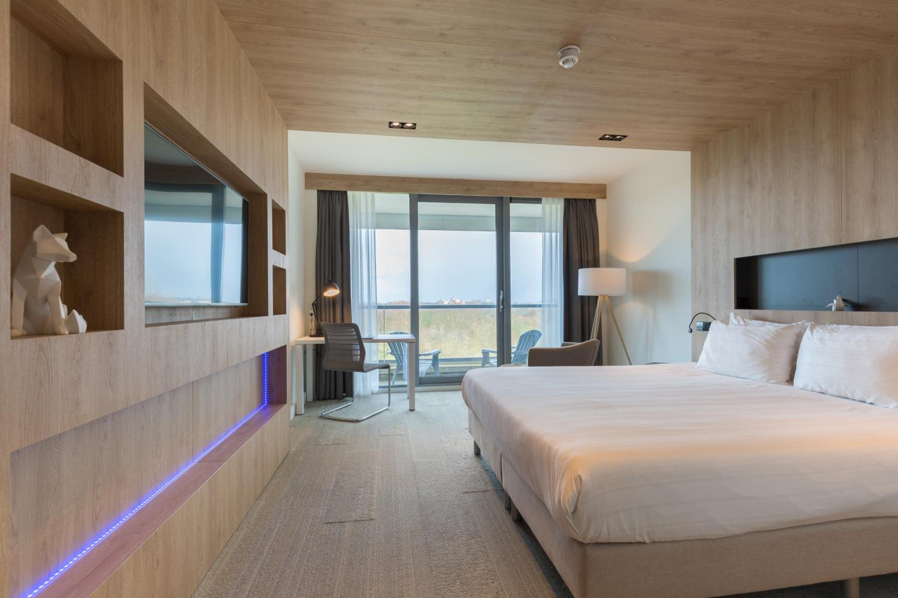 Superior Room 1 Twin Bed