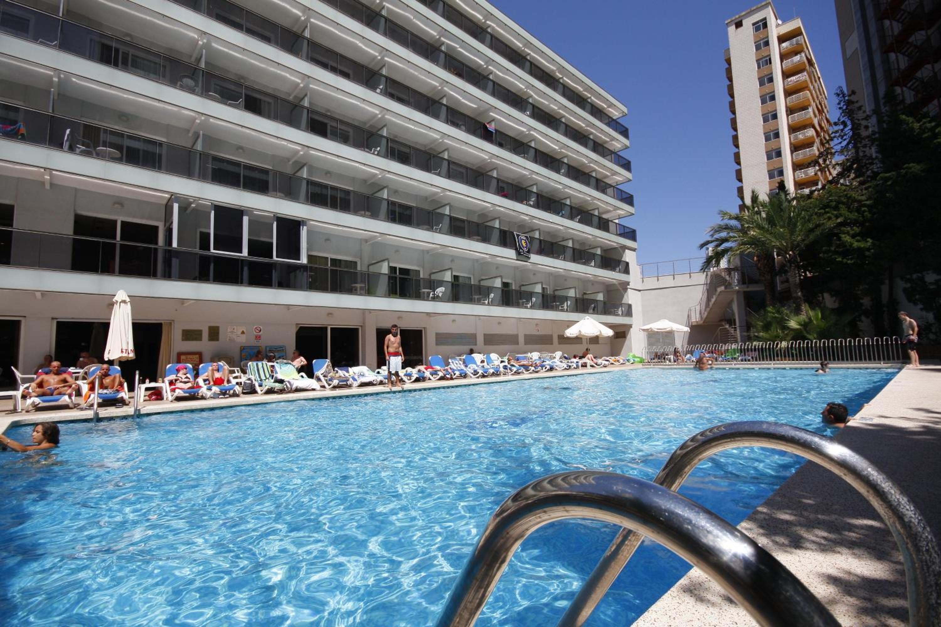 Twin Room with Pool View