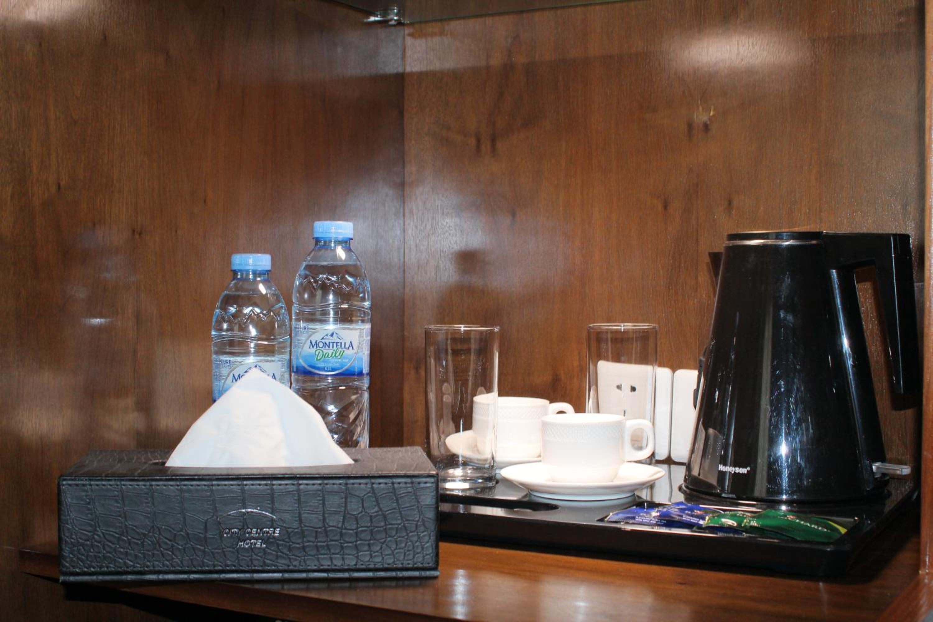 Family Room with Garden View