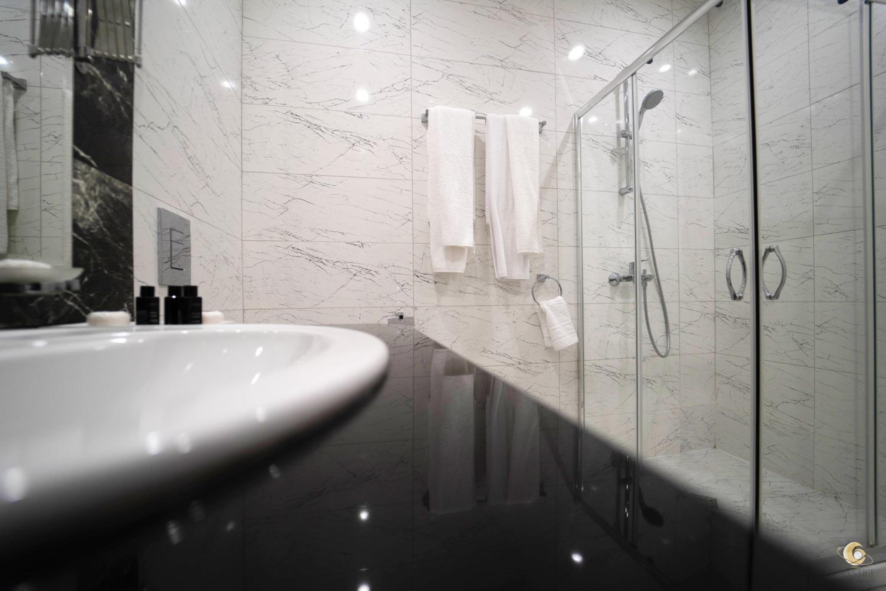 Double or Twin Room with Balcony - Free Aquapark Access