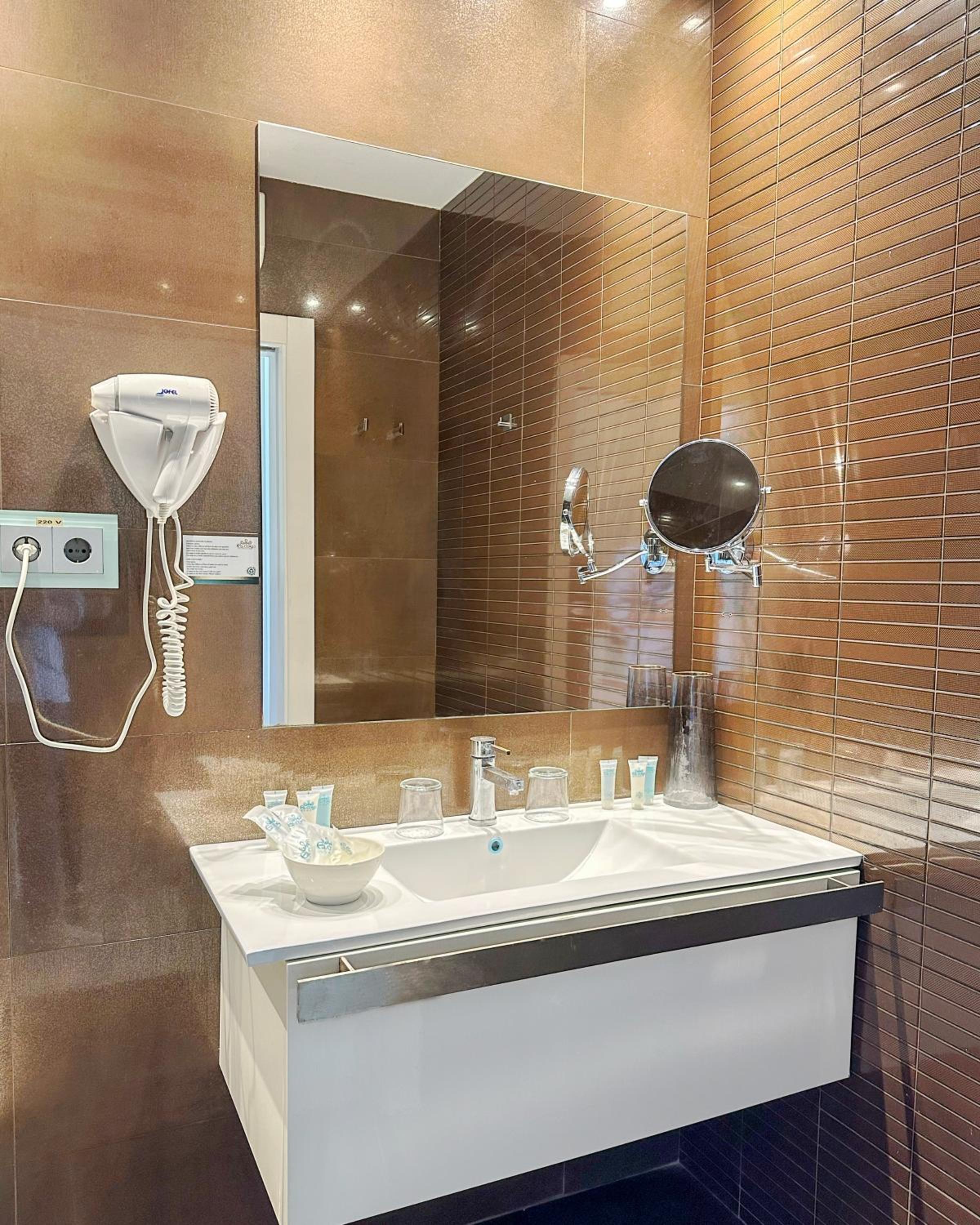 Junior Suite with Sea Views
