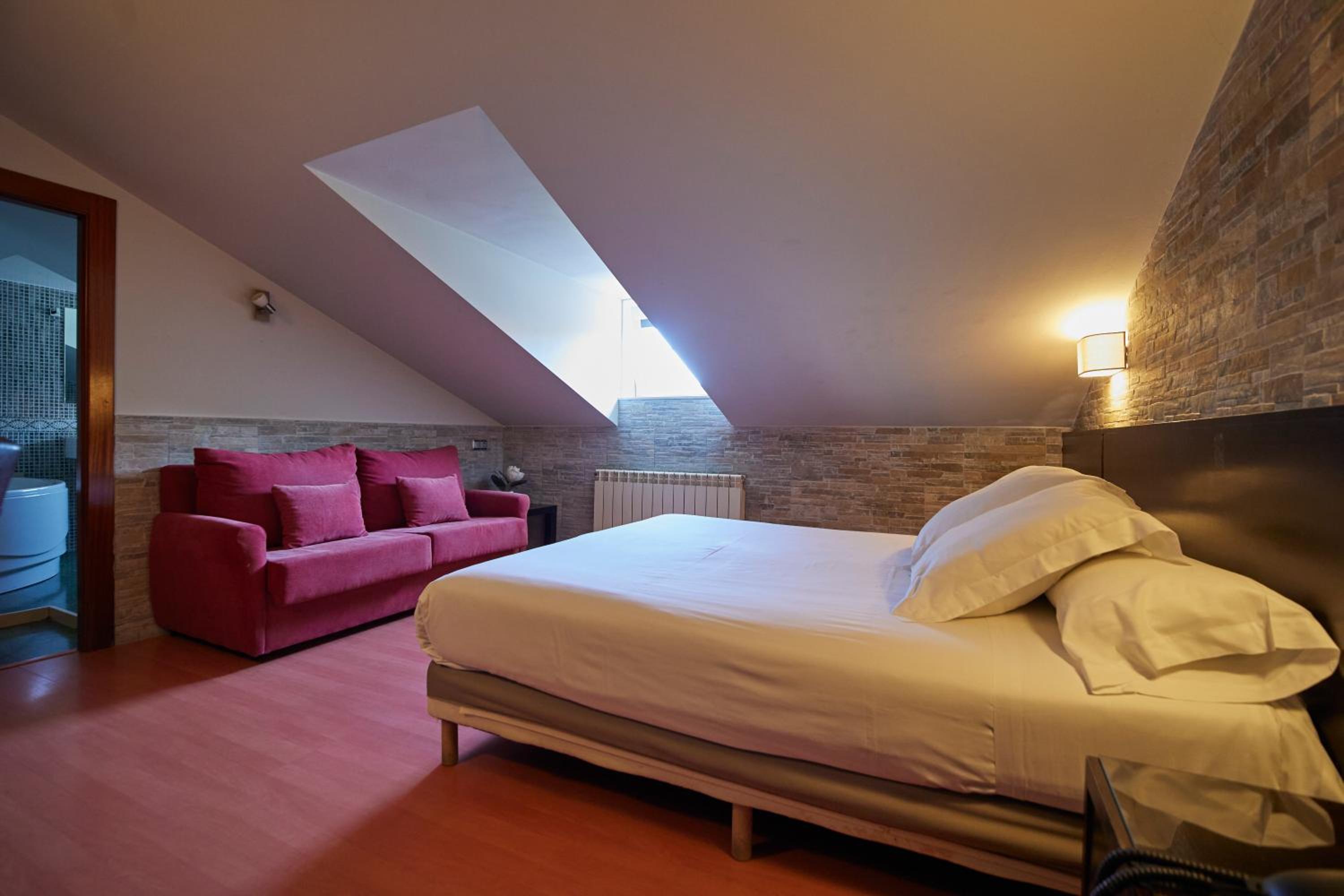 Double Room with Spa Bath