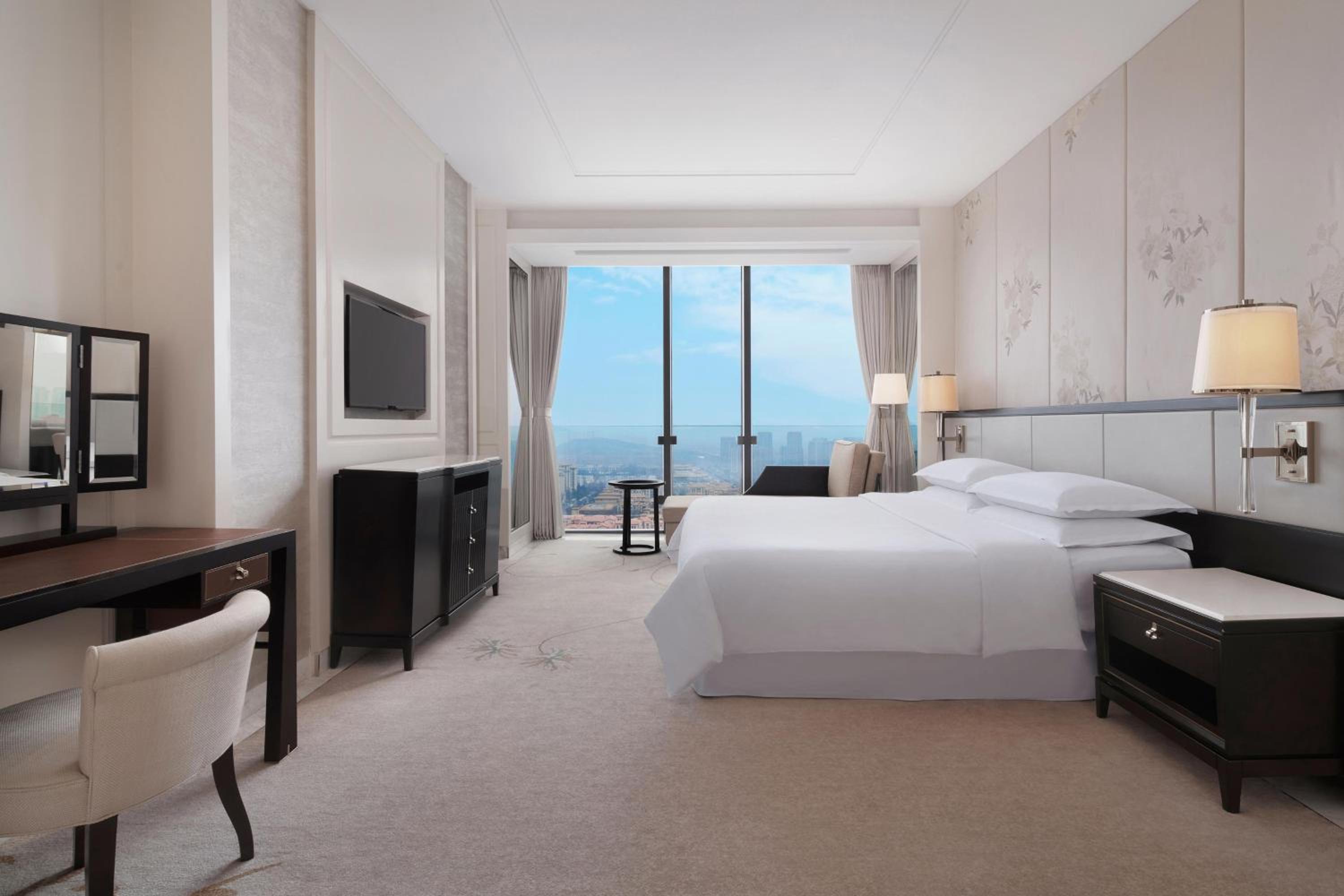 Club lounge access, Suite, 1 King