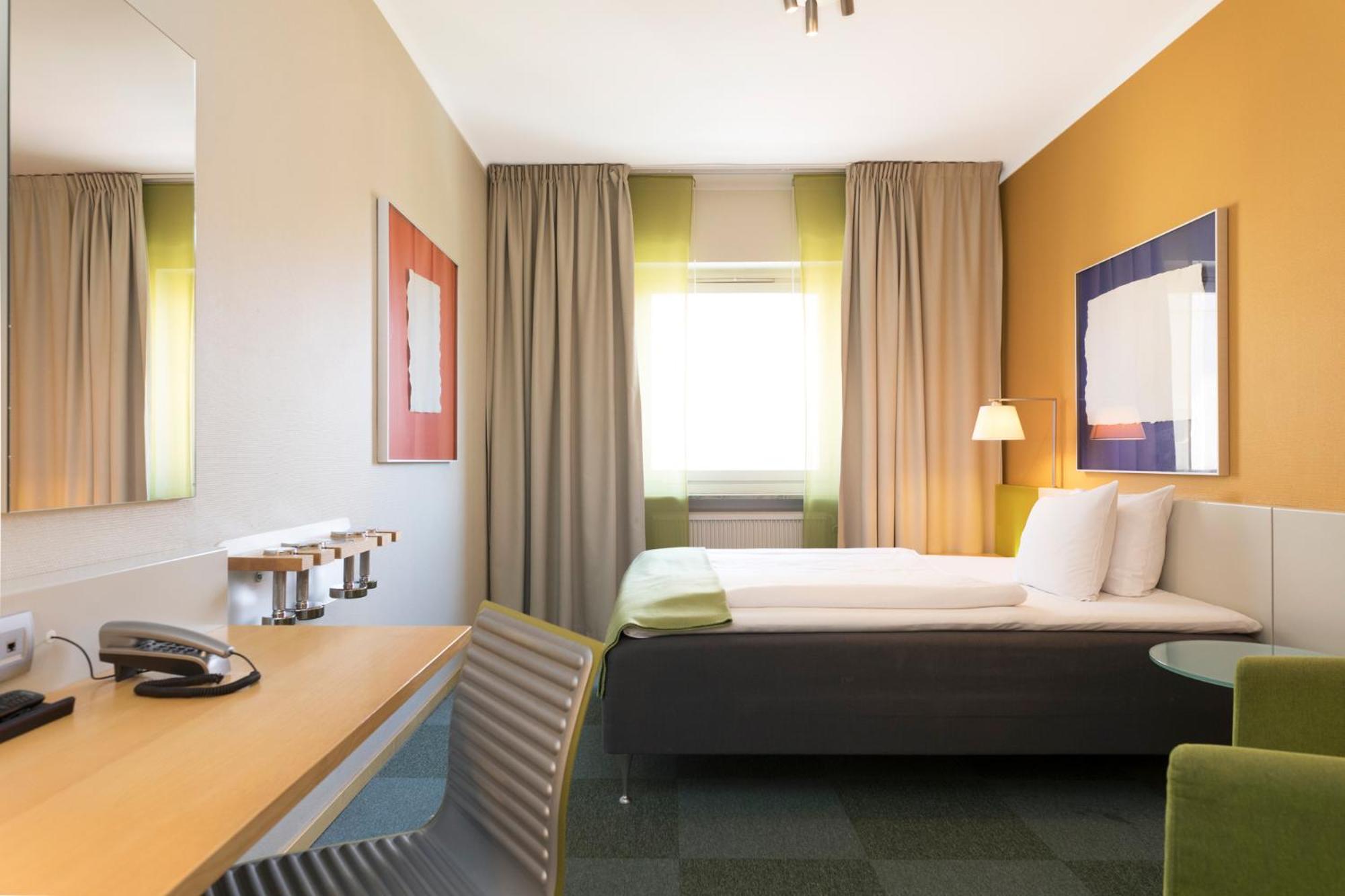 Classic Room (55 in bed) 