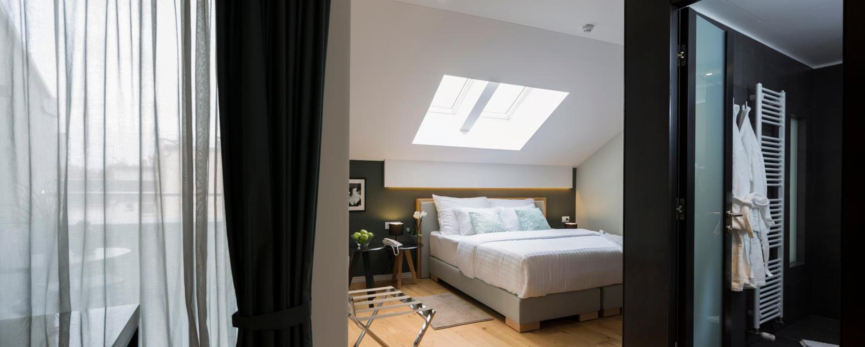 Deluxe Double Room with Balcony