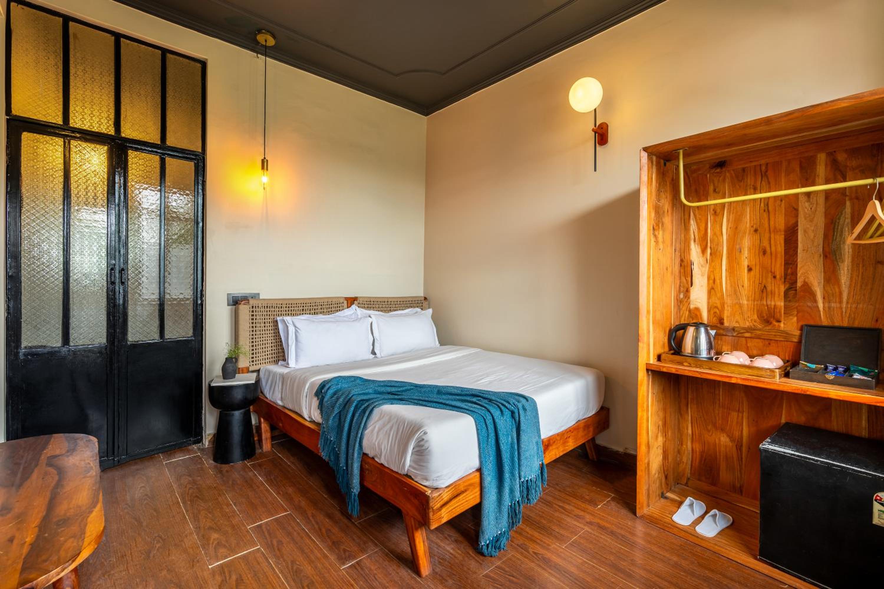 Queen Room