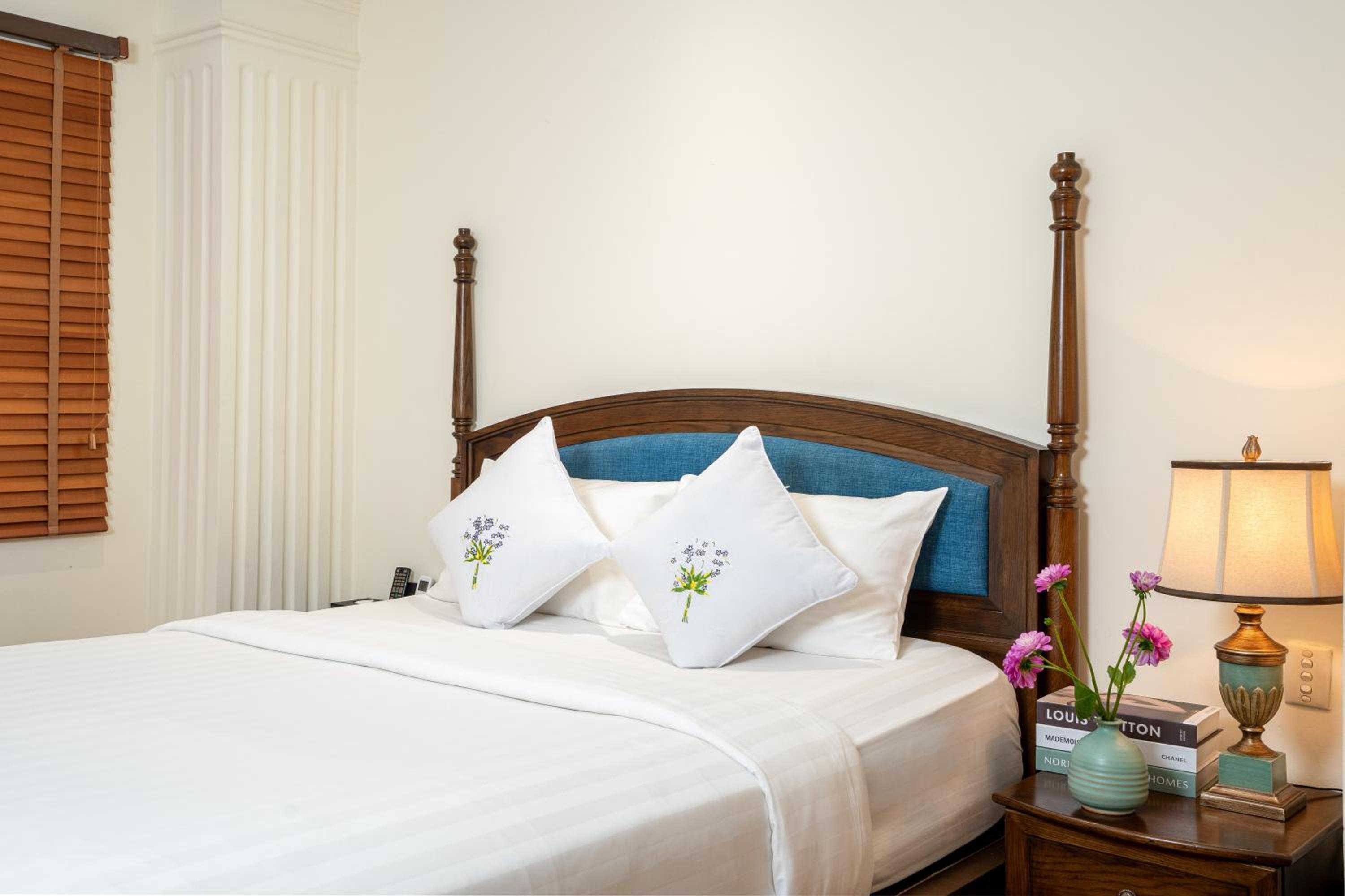 Premium Deluxe Room (No View)