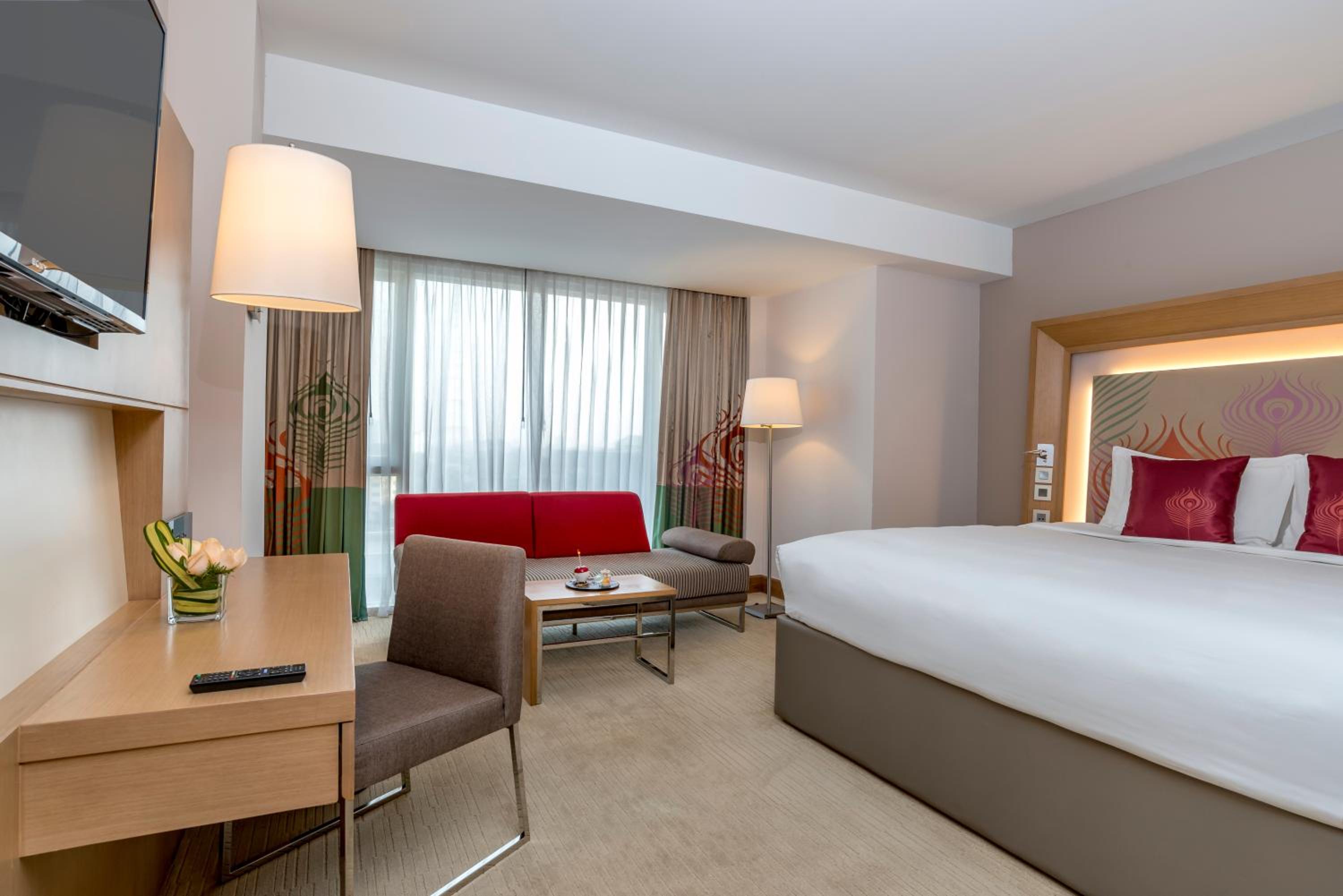 Deluxe King Room with Sofa