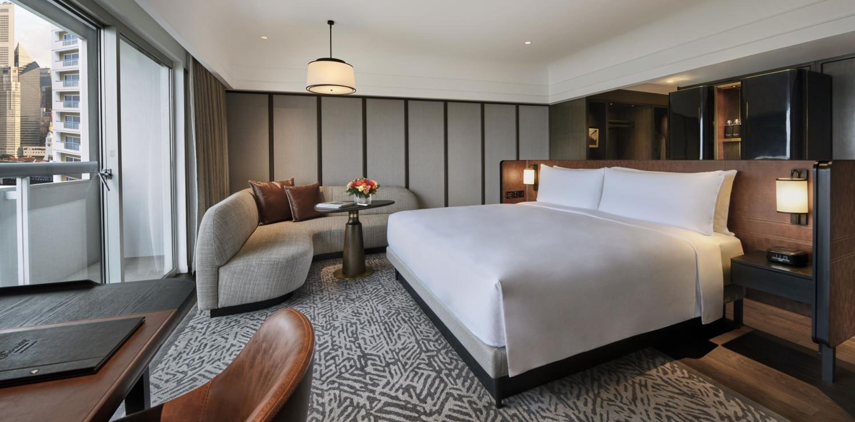 Deluxe Marina Bay, 1 King, Balcony, Marina Bay View