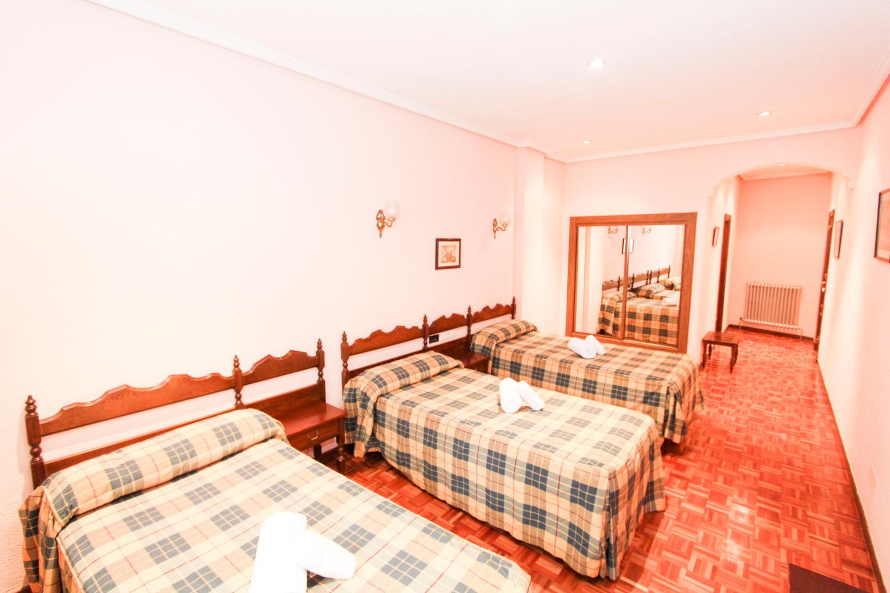 Triple Room (3 Adults)