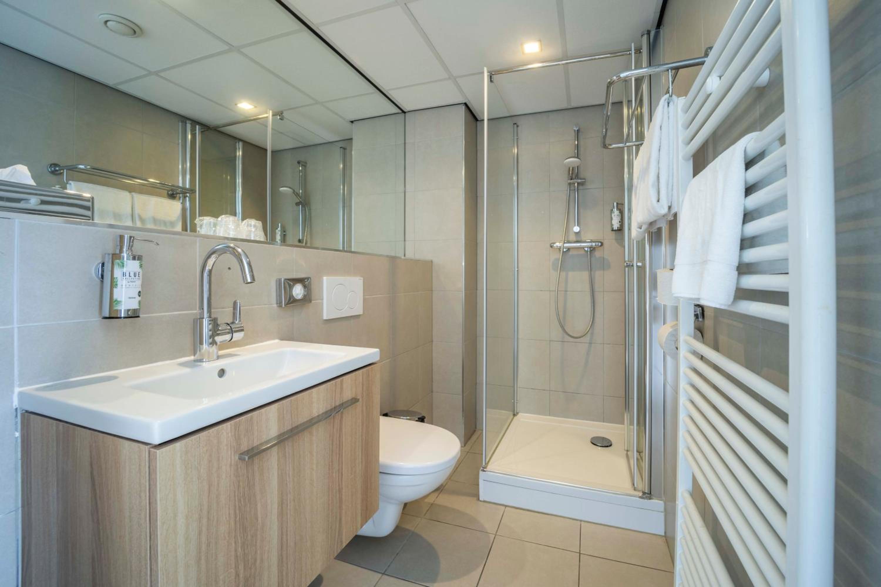 Comfort Double Room with Shower and Balcony