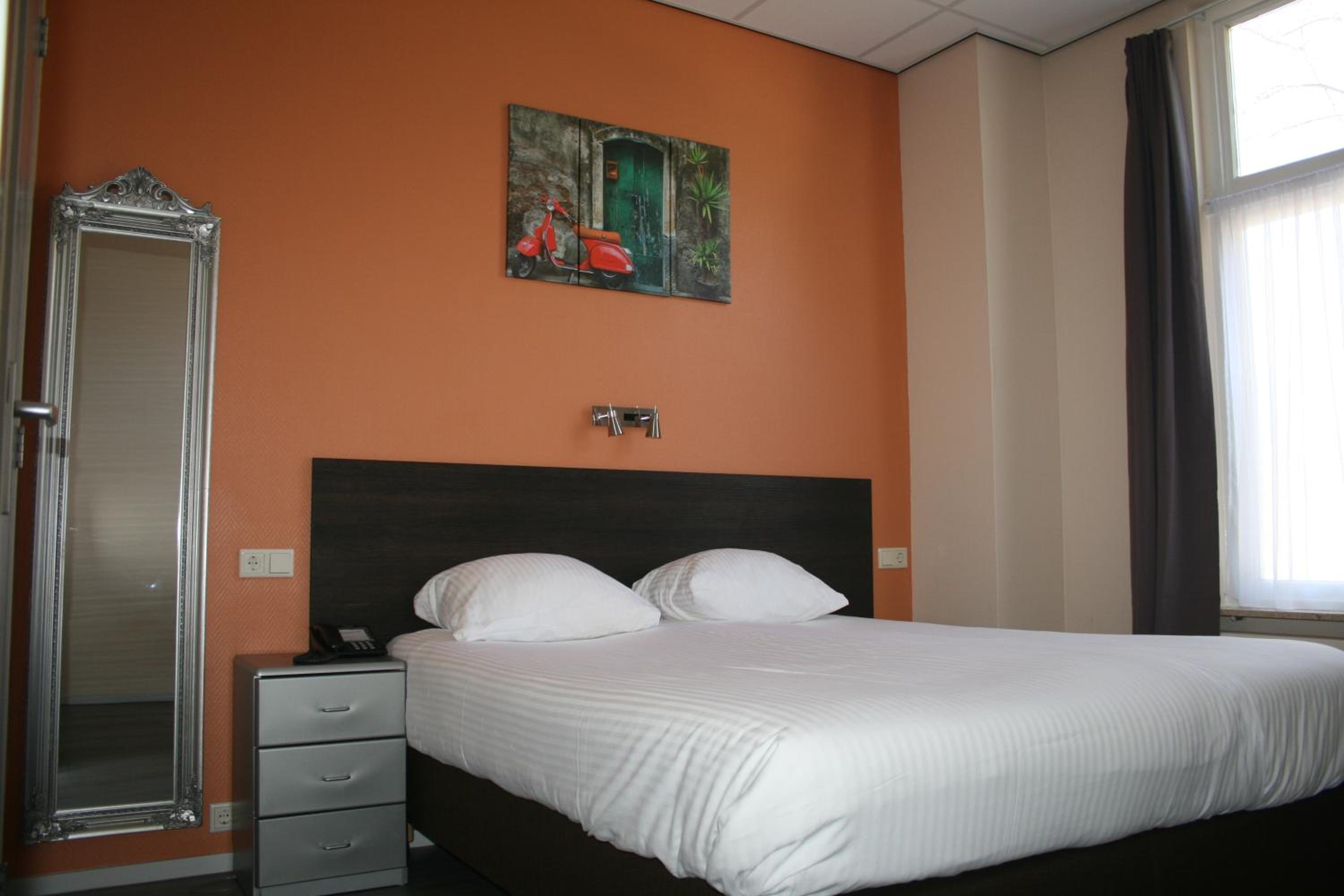Comfort Double or Twin Room