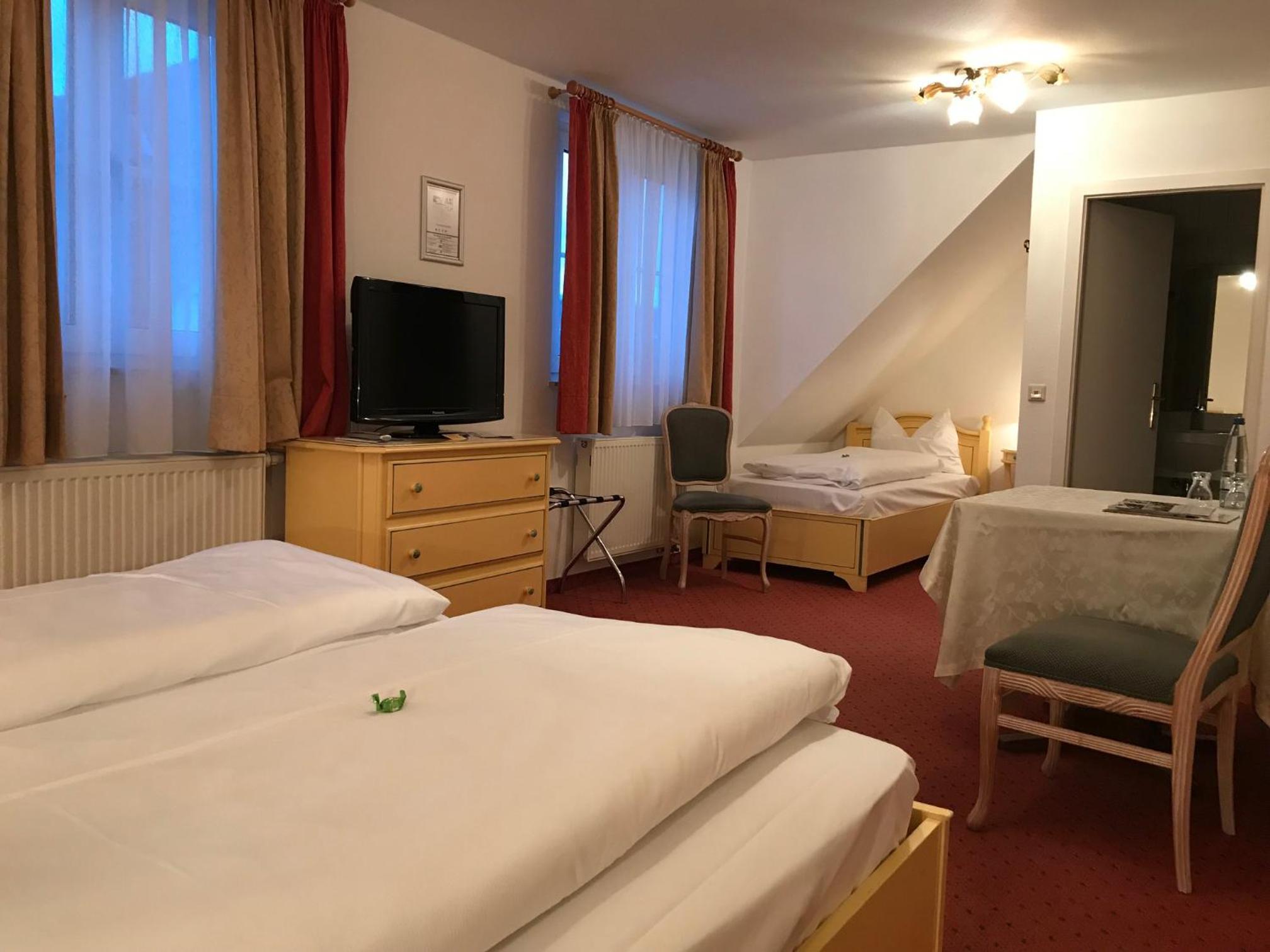 Standard Plus Triple Room